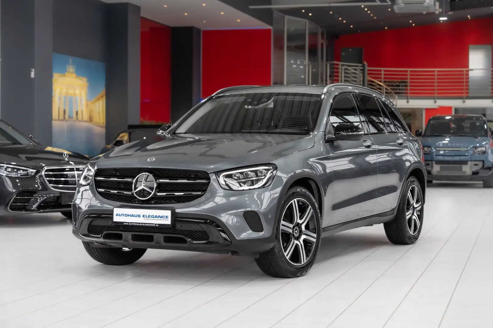 Mercedes-Benz GLC 200 4Matic*SPORT-FAHRWERK*NIGHT*EDELHOLZ*HIGH-LED* Gri - 1
