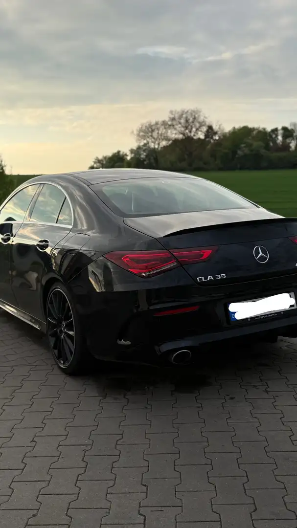 Mercedes-Benz CLA 35 AMG CLA 35 AMG 4Matic + panamericana grill Schwarz - 2