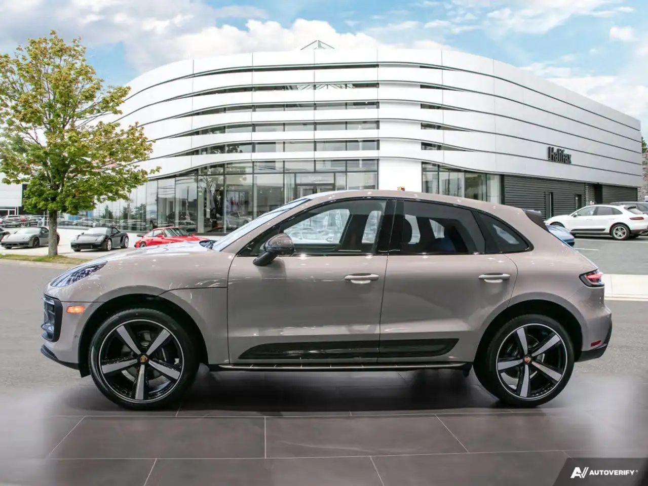 Porsche Macan снимка Porsche Macan
