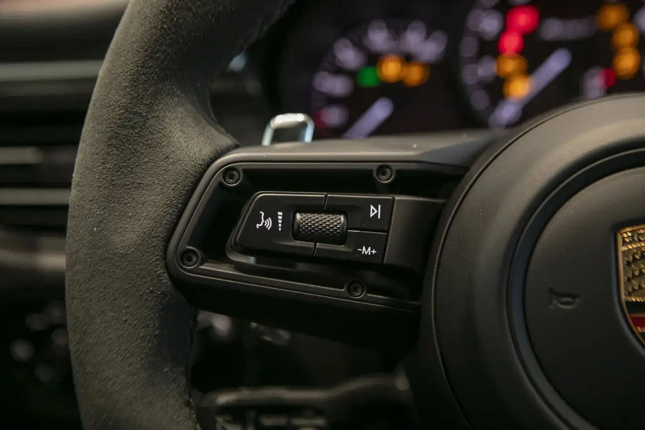 Porsche Macan снимка Porsche Macan