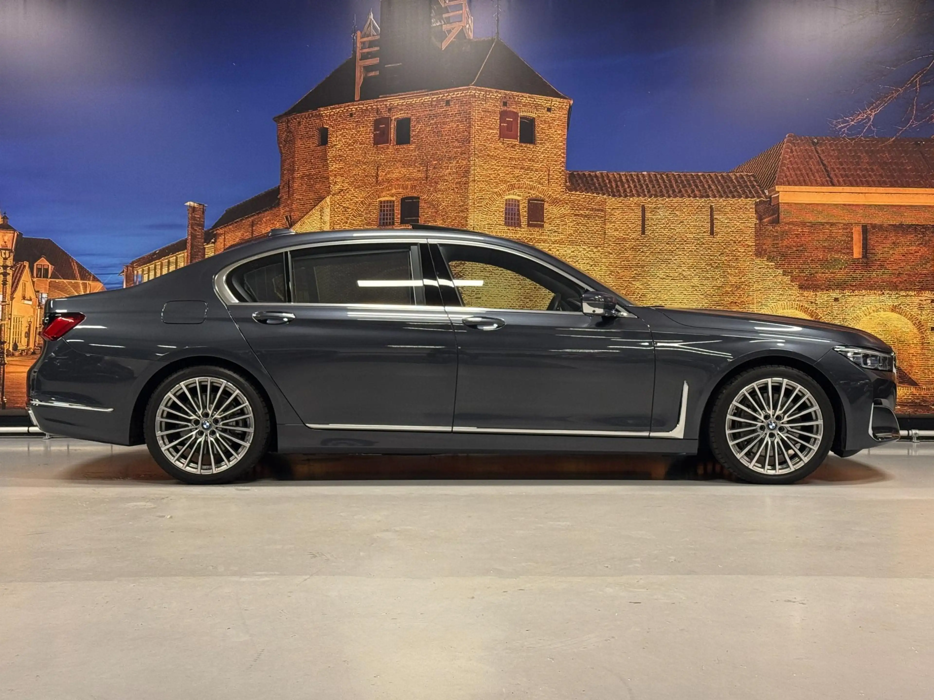 BMW 745 7-serie 745Le xDrive High Exe Individual Panodak B — photo 8