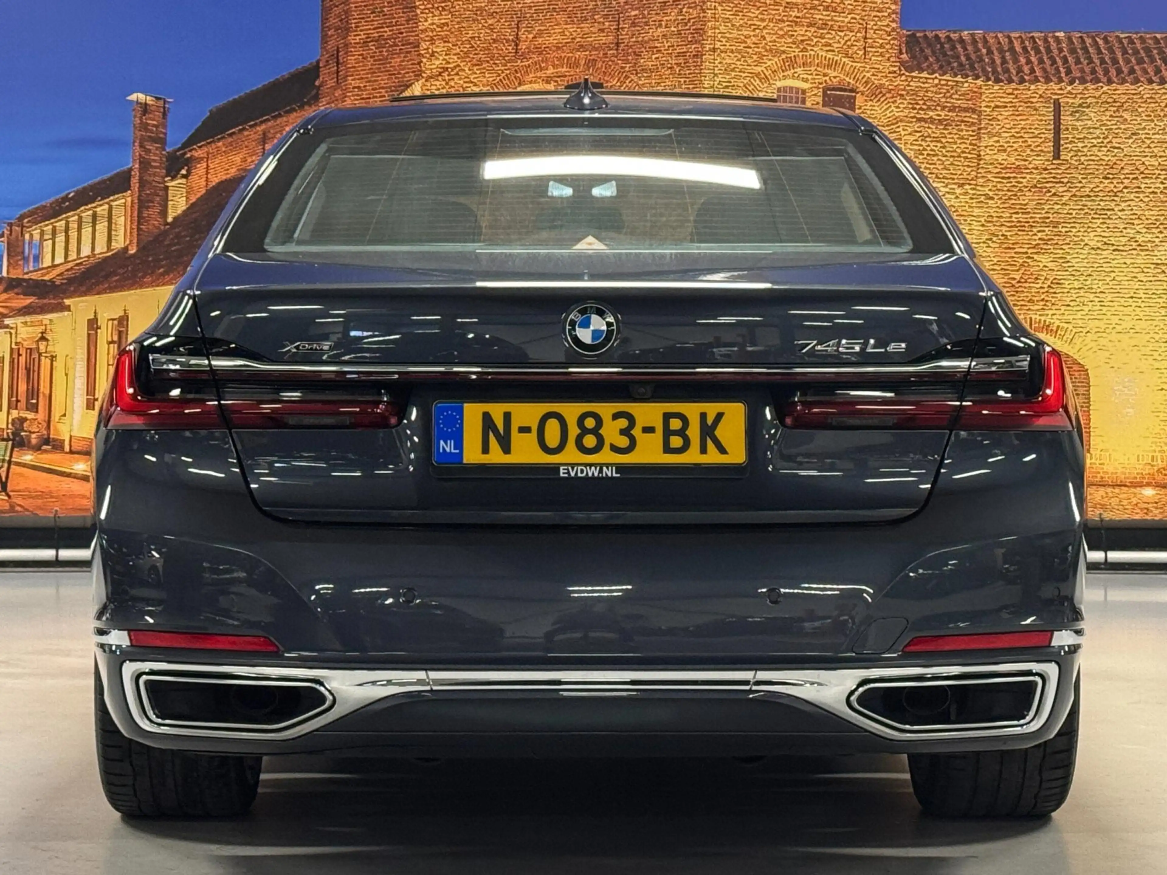 BMW 745 7-serie 745Le xDrive High Exe Individual Panodak B — photo 18