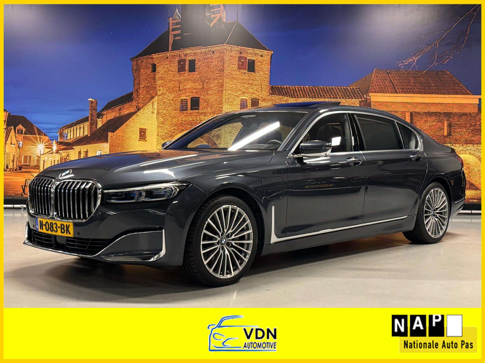 BMW 745