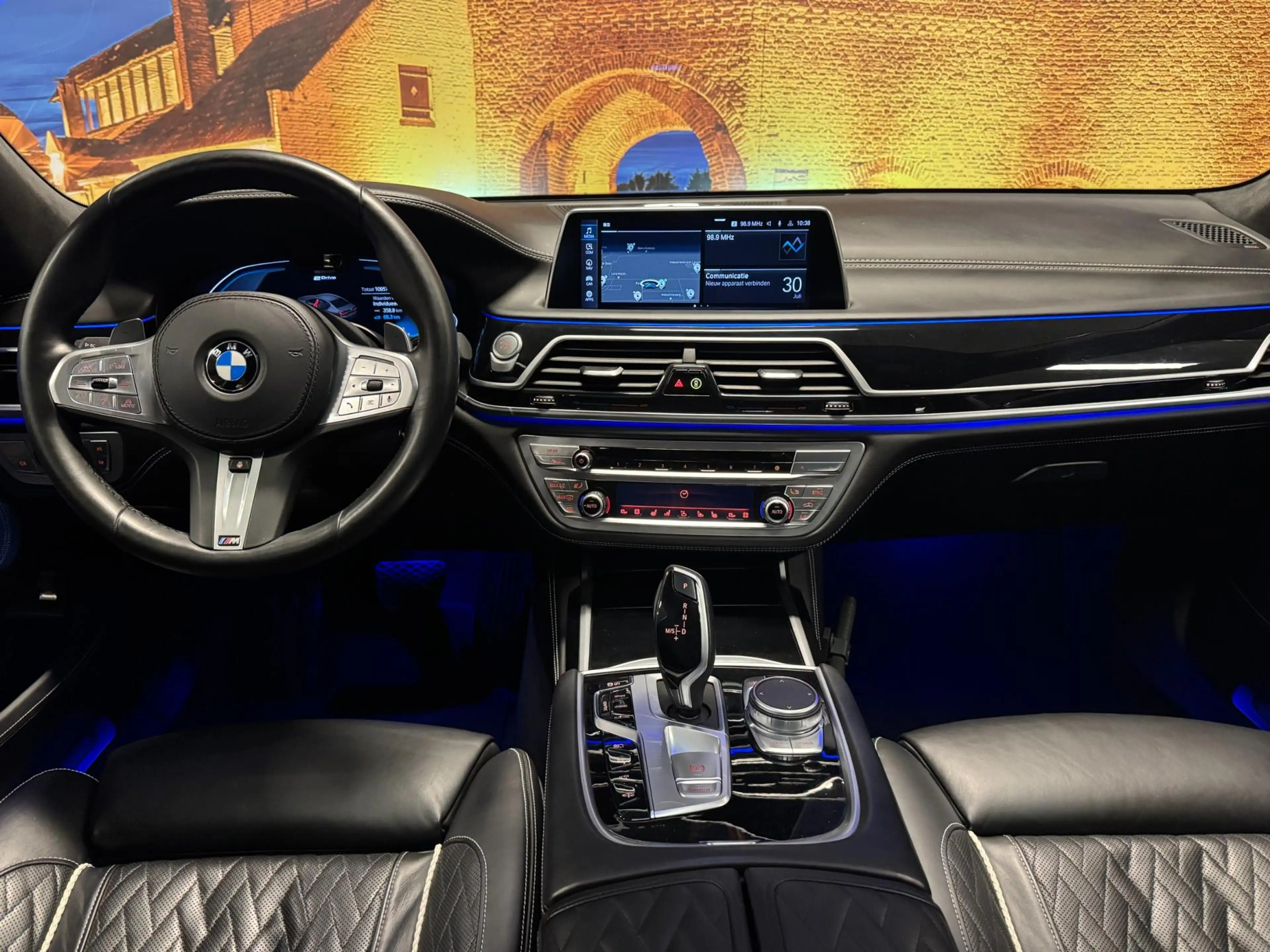 BMW 745 7-serie 745Le xDrive High Exe Individual Panodak B — photo 3