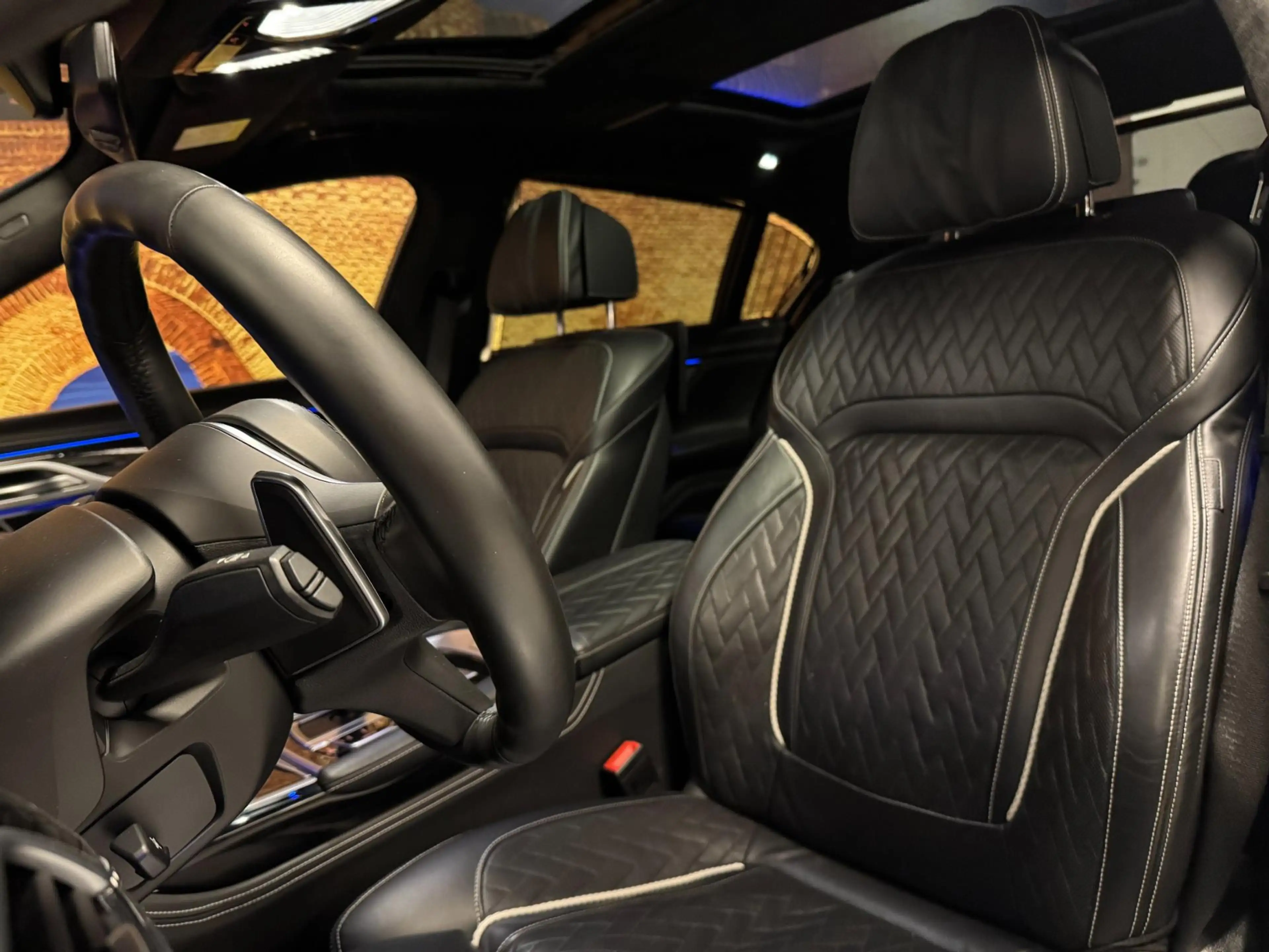 BMW 745 7-serie 745Le xDrive High Exe Individual Panodak B — photo 25