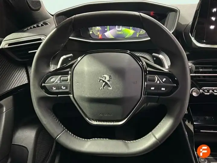 Peugeot 2008 2022, foto 14