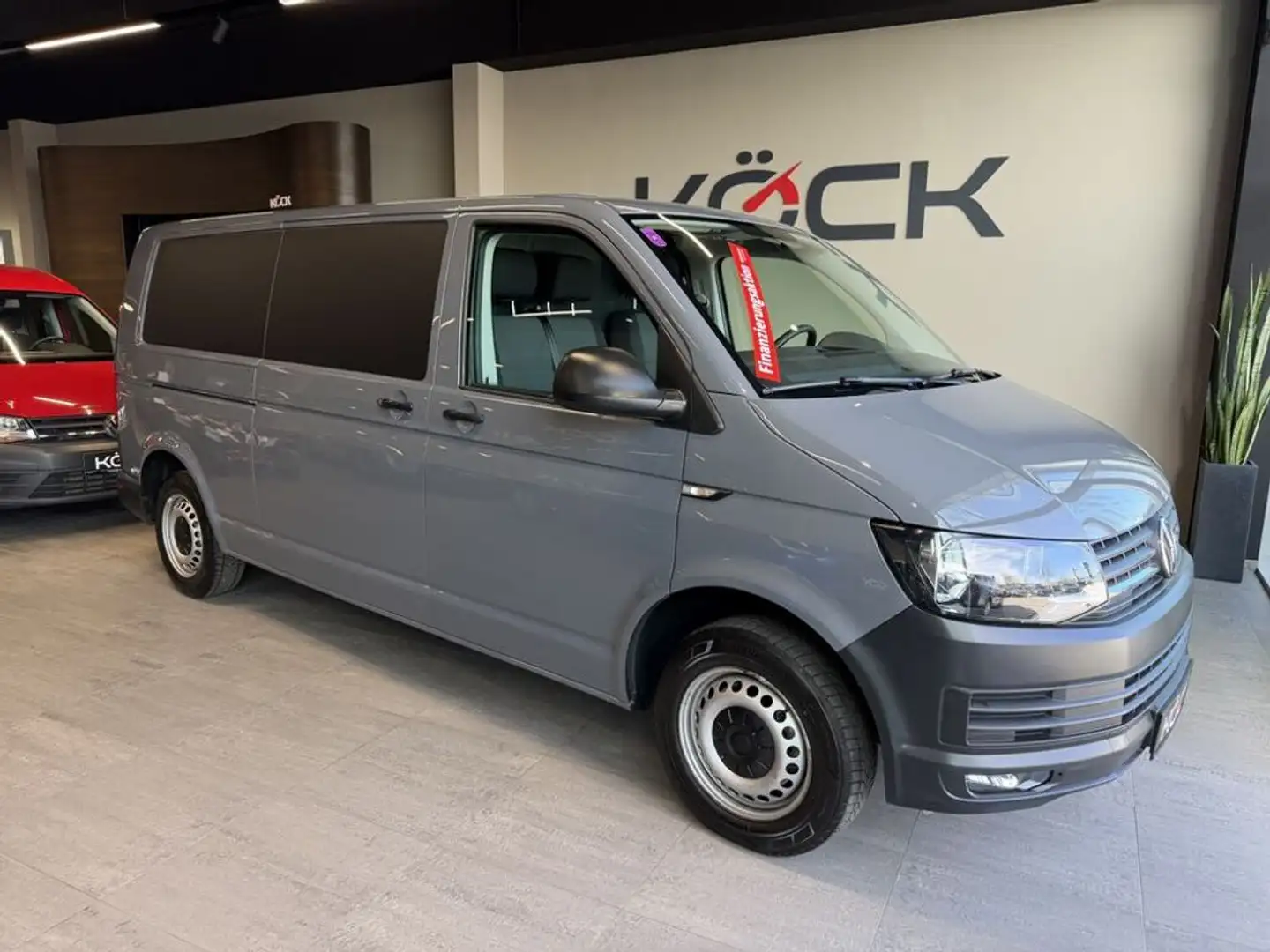 Volkswagen T6 Transporter Kasten lang Grau - 1