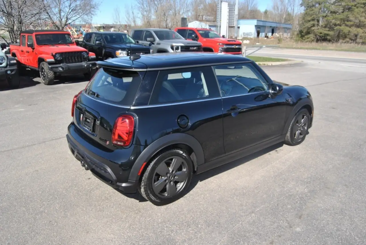 MINI 3 Door снимка MINI 3 Door
