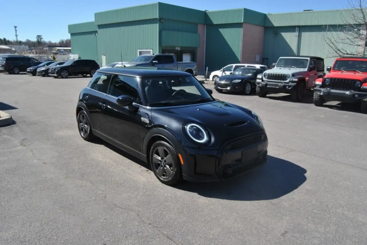 MINI 3 Door снимка MINI 3 Door