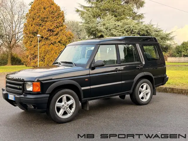 Land Rover Discovery Discovery 5p 4.0 V8 Vogue AUTO - TETTI APRIBILI