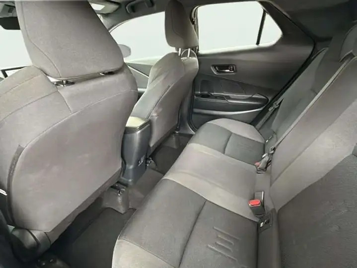 Toyota C-HR 2025, foto 29