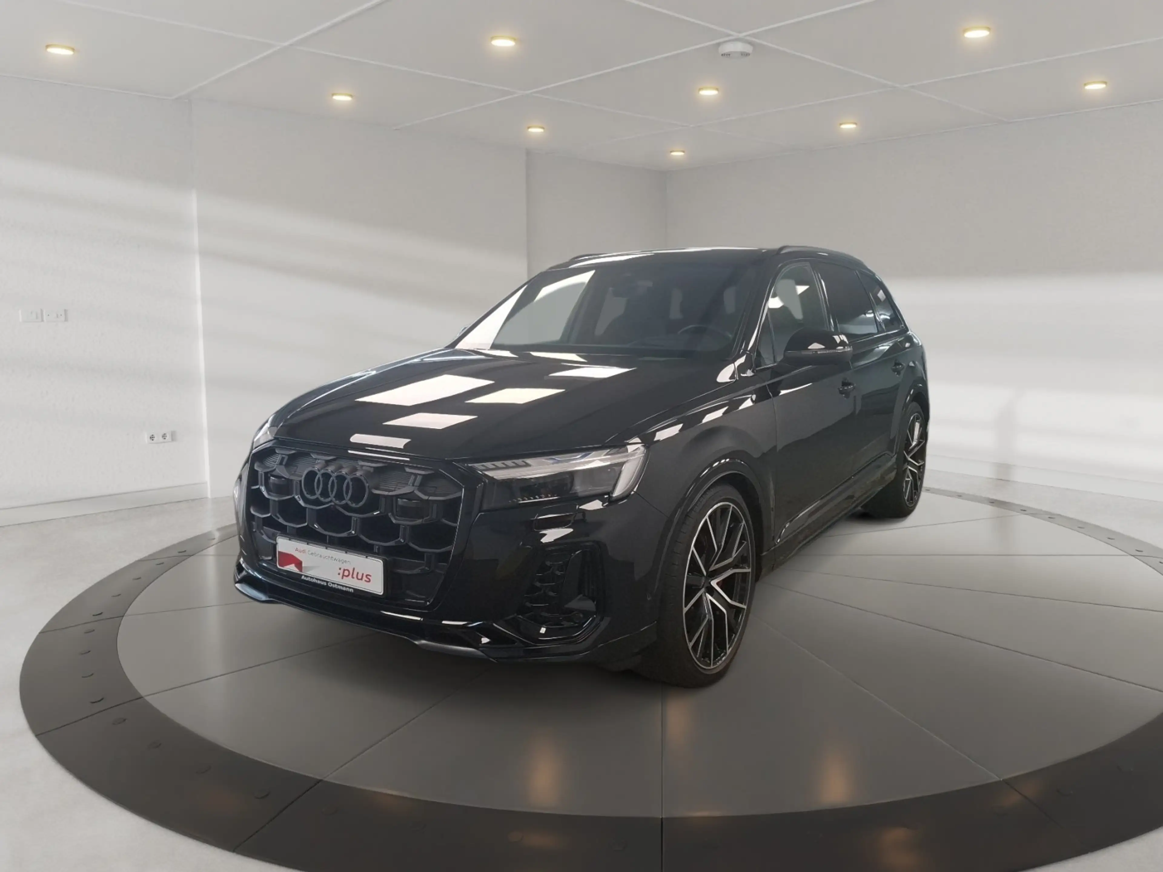Audi SQ7 4.0 TFSI quattro 7-Sitzer AHK HUD Laser Pano — photo 2