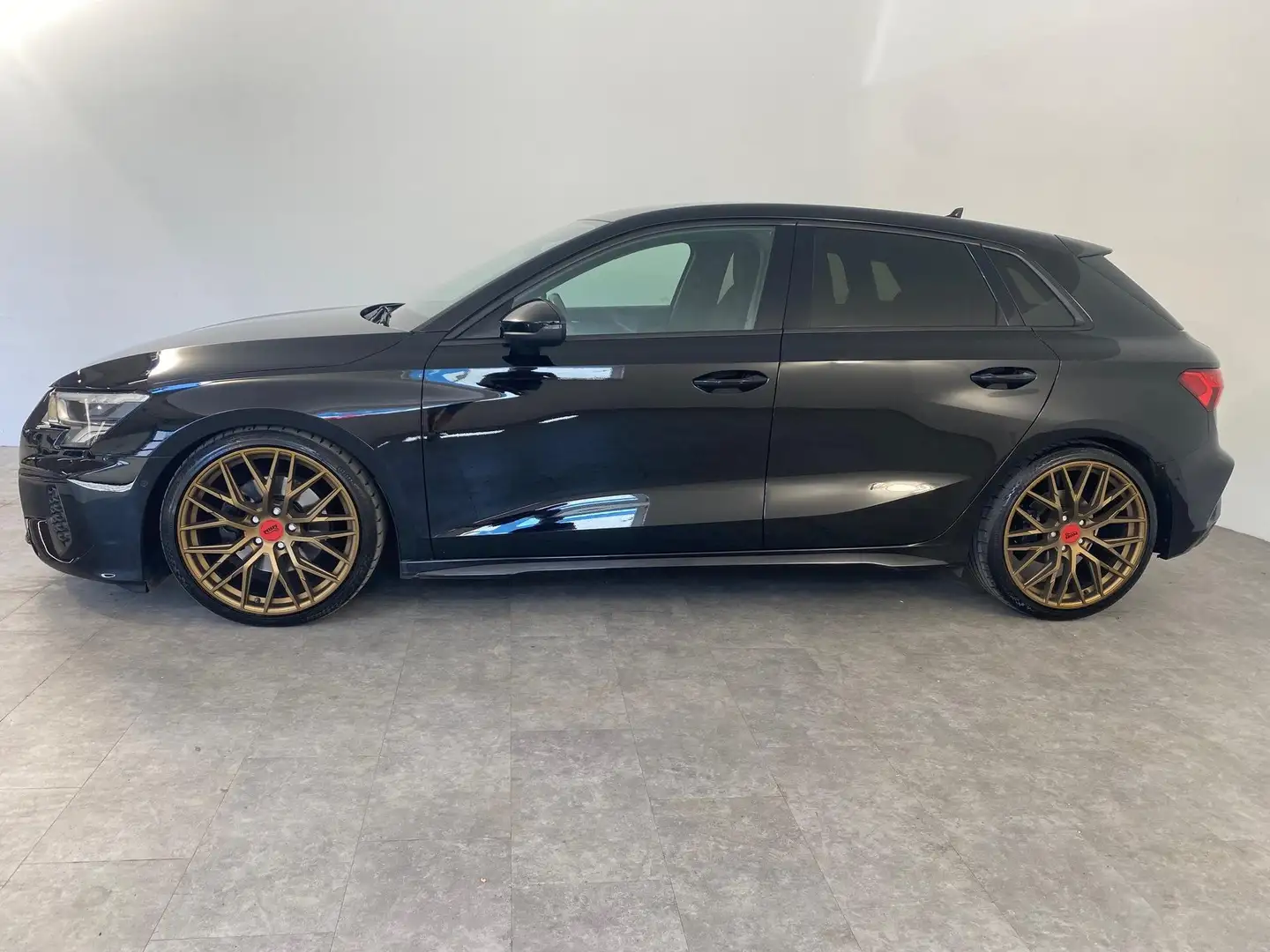 Audi A3 Sportback 35 2.0 TDI S-line LED*NAVI*SITZHEIZUN... Schwarz - 2