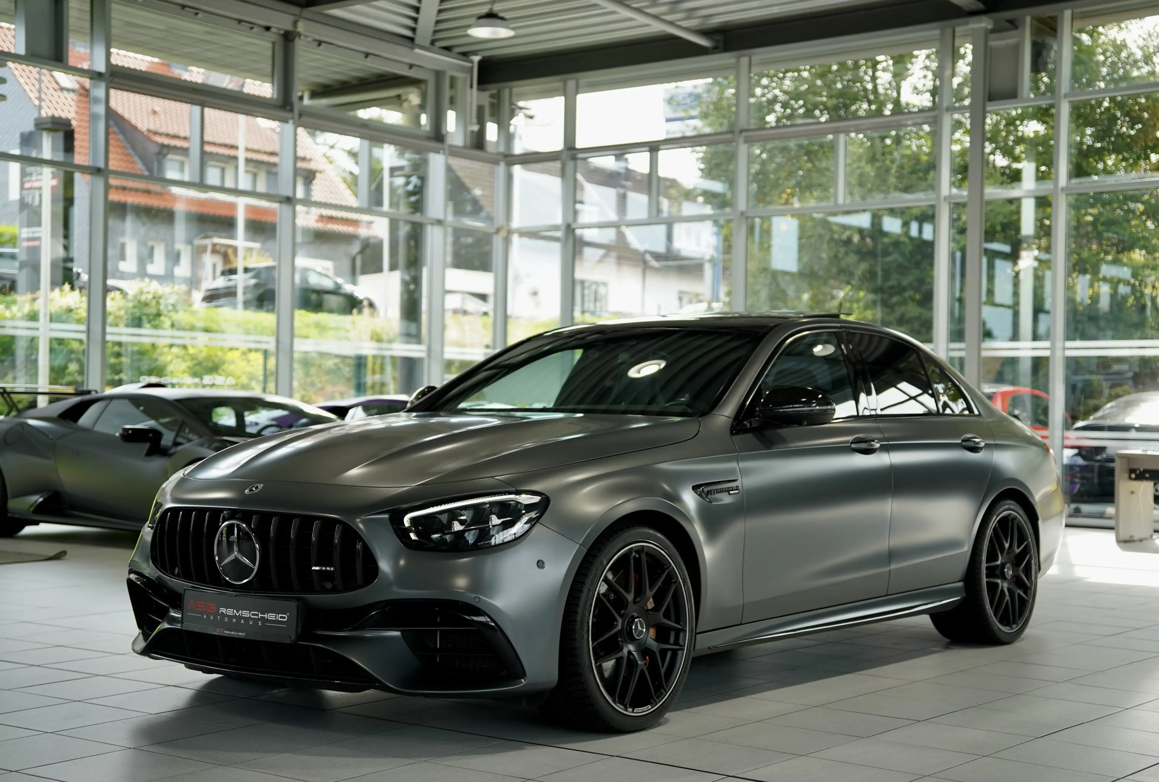 Mercedes-Benz E 63 AMG S 4M+ Limousine *Schale *Perf-AGA *Pano — photo 4