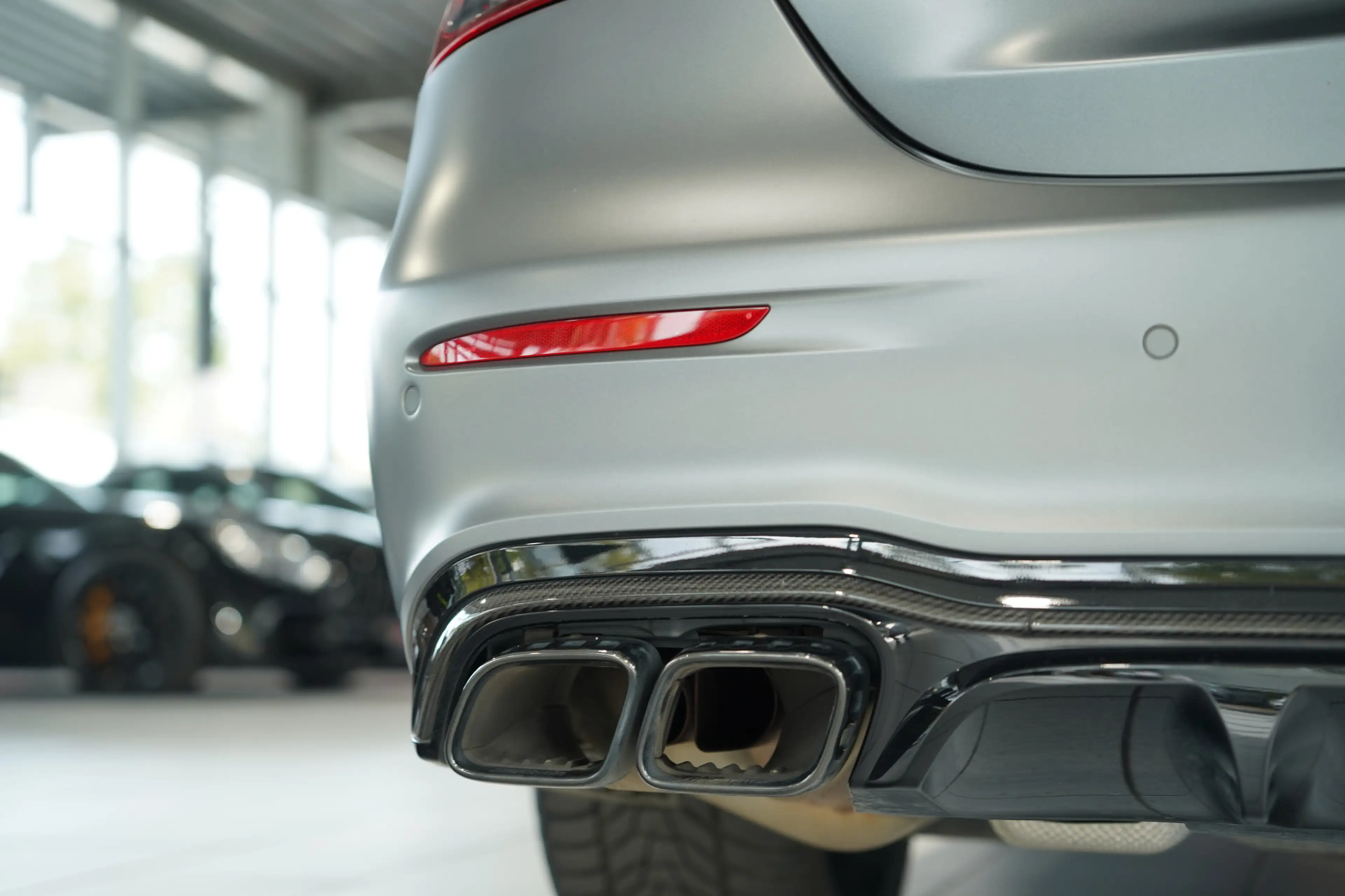 Mercedes-Benz E 63 AMG S 4M+ Limousine *Schale *Perf-AGA *Pano — photo 12