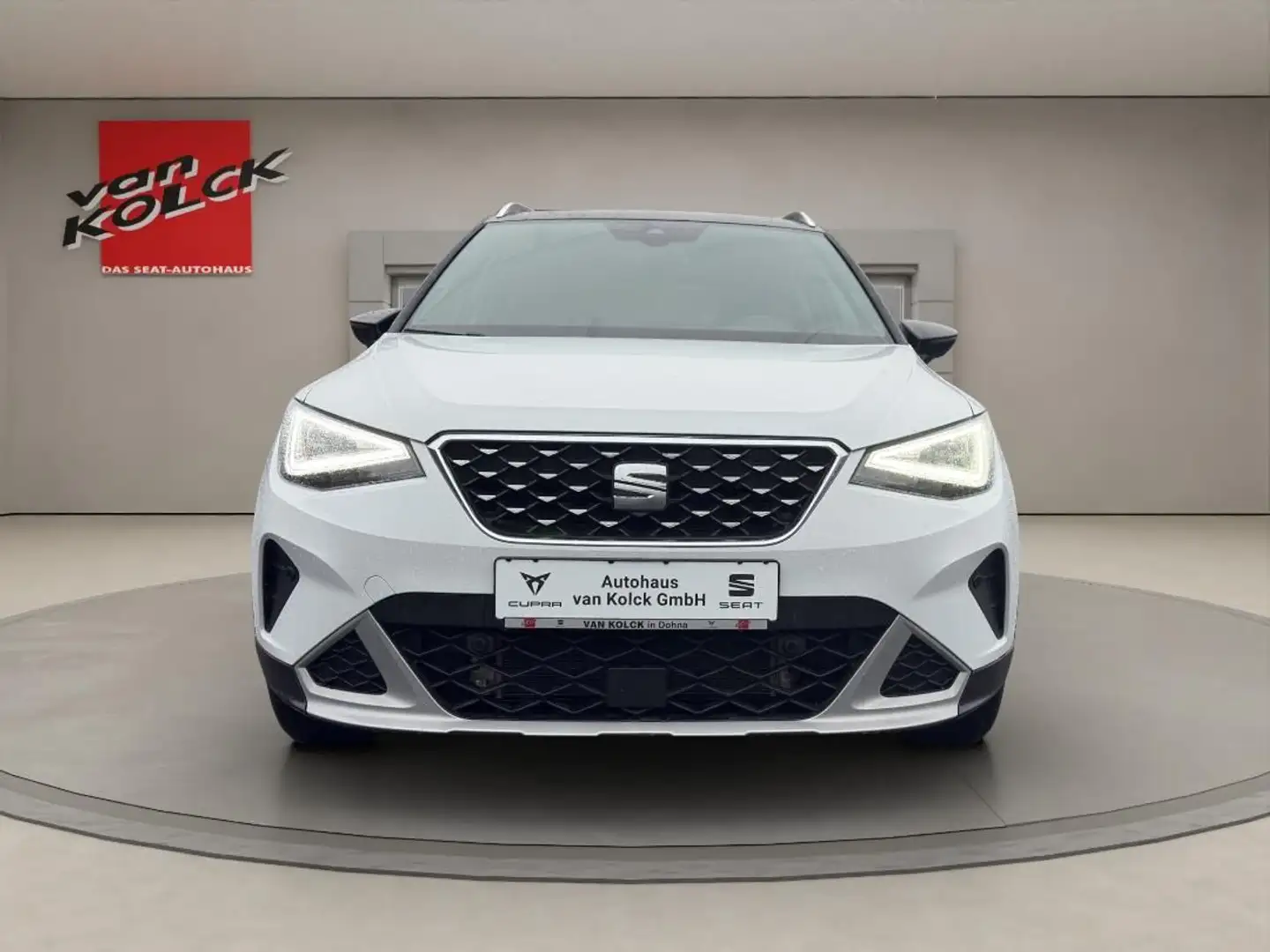 SEAT Arona Xperience 1.0 TSI 85 kW (116 PS) 7-Gang-DS Weiß - 1