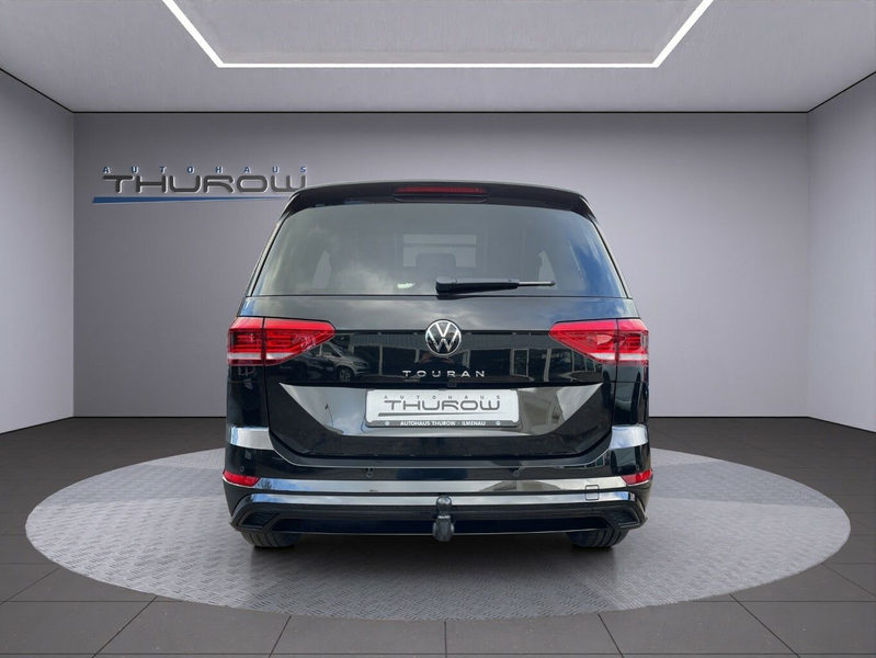 Volkswagen Touran 1.5 TSI R-line 7Sitzer AHK Rückfahrkamera — photo 4