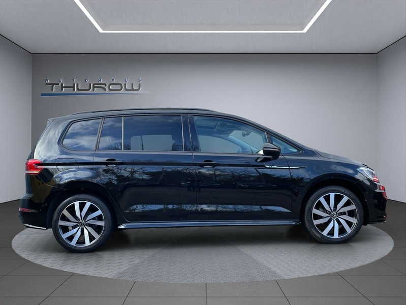 Volkswagen Touran 1.5 TSI R-line 7Sitzer AHK Rückfahrkamera — photo 6