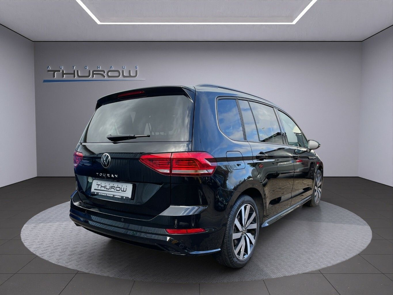 Volkswagen Touran 1.5 TSI R-line 7Sitzer AHK Rückfahrkamera — photo 5