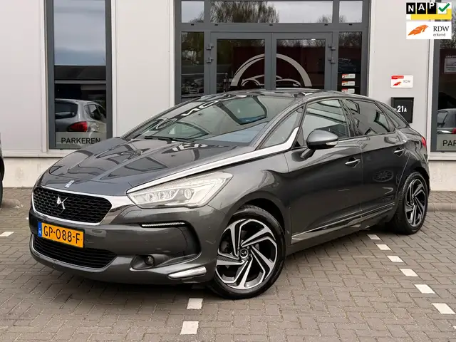 DS Automobiles DS 5 1.6 THP Chic|Camera|Xenon|Pano