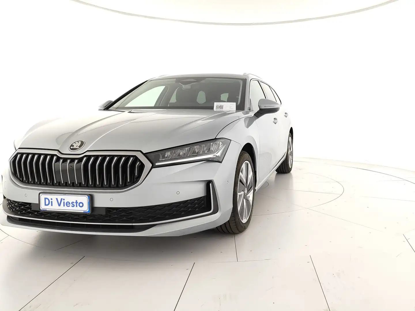 Skoda Superb wagon 2.0 tdi evo 150cv style dsg Argento - 1