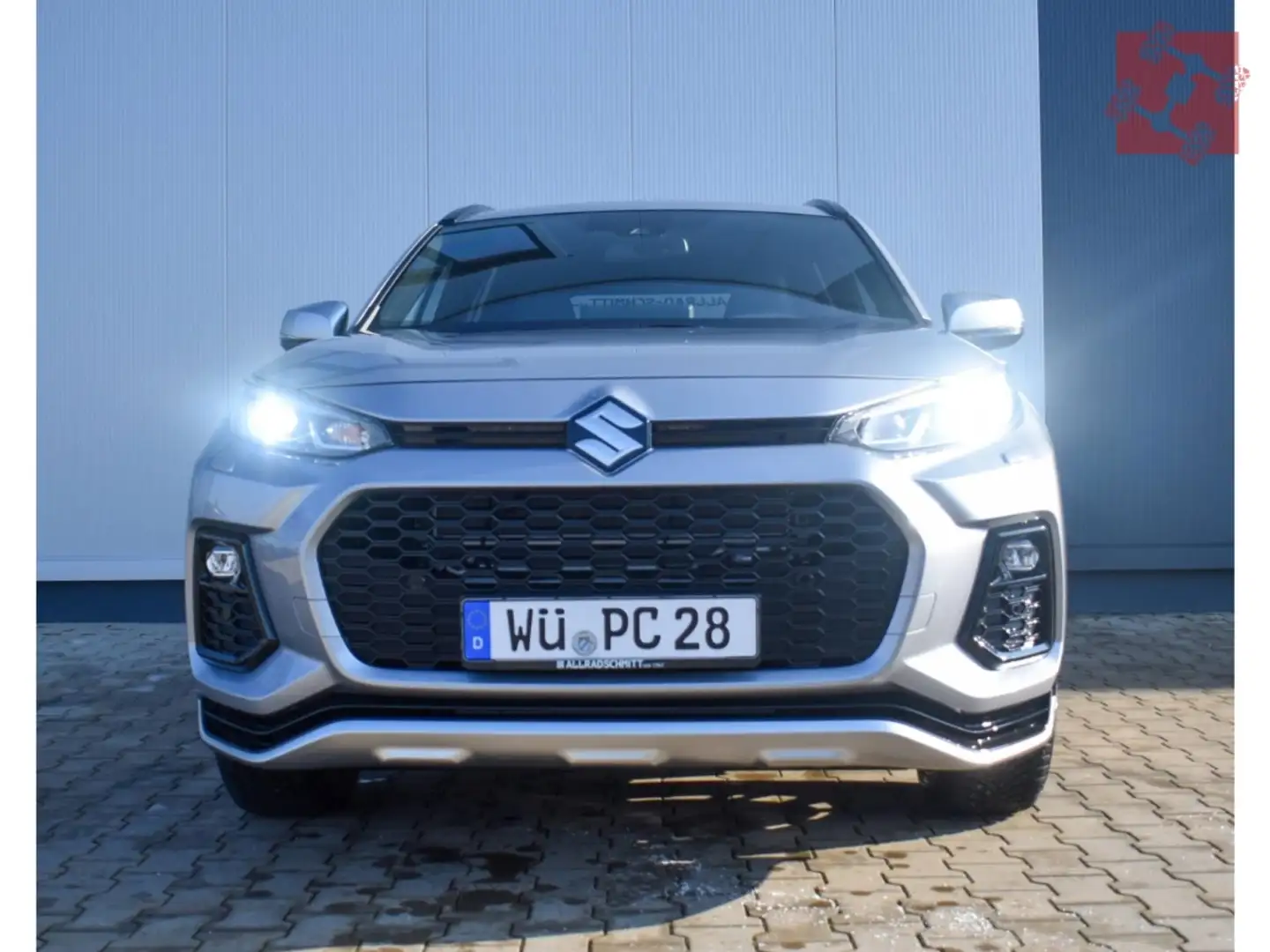Suzuki Across Plug-in Hybrid Comfort+ 2.5l E-CVT 4x4 Silber - 2