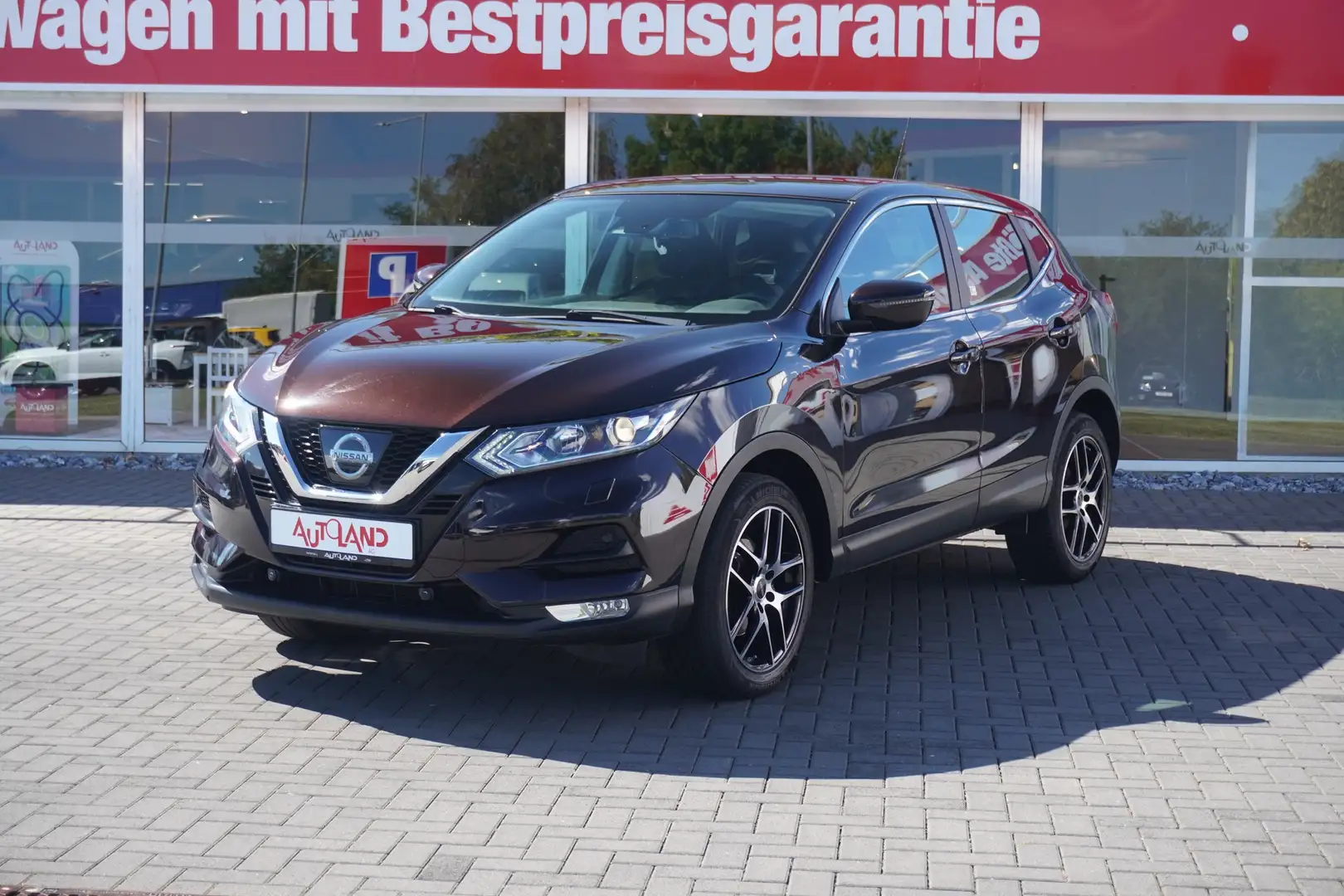 Nissan Qashqai 1.2 Acenta Klimaaut. Sitzheizung DAB AHK Mauve - 2