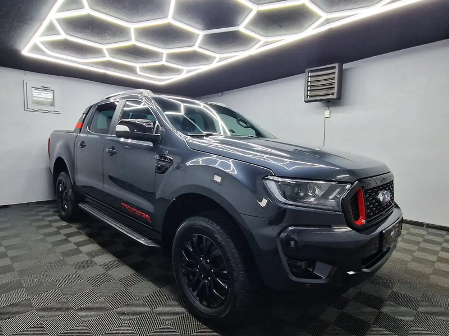 Ford Ranger THUNDER 4X4 Doppelkabine|AUTOM Grau - 2