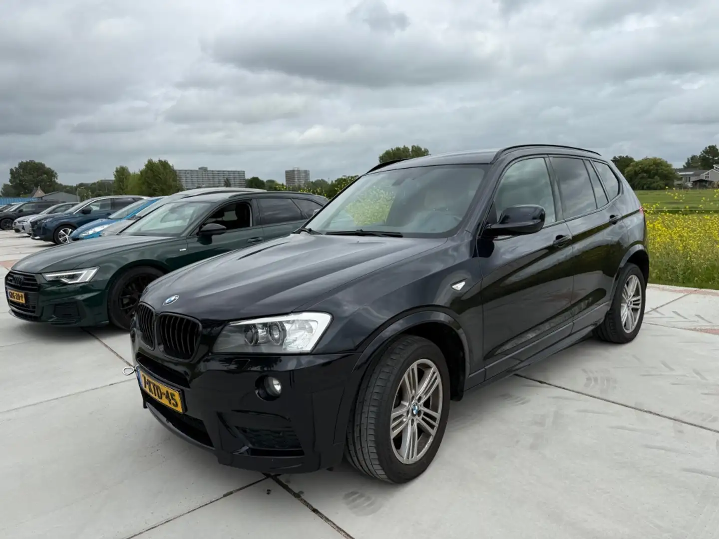 BMW X3 xDrive35i M-Sport High Exec. Motorprobleem Nero - 1