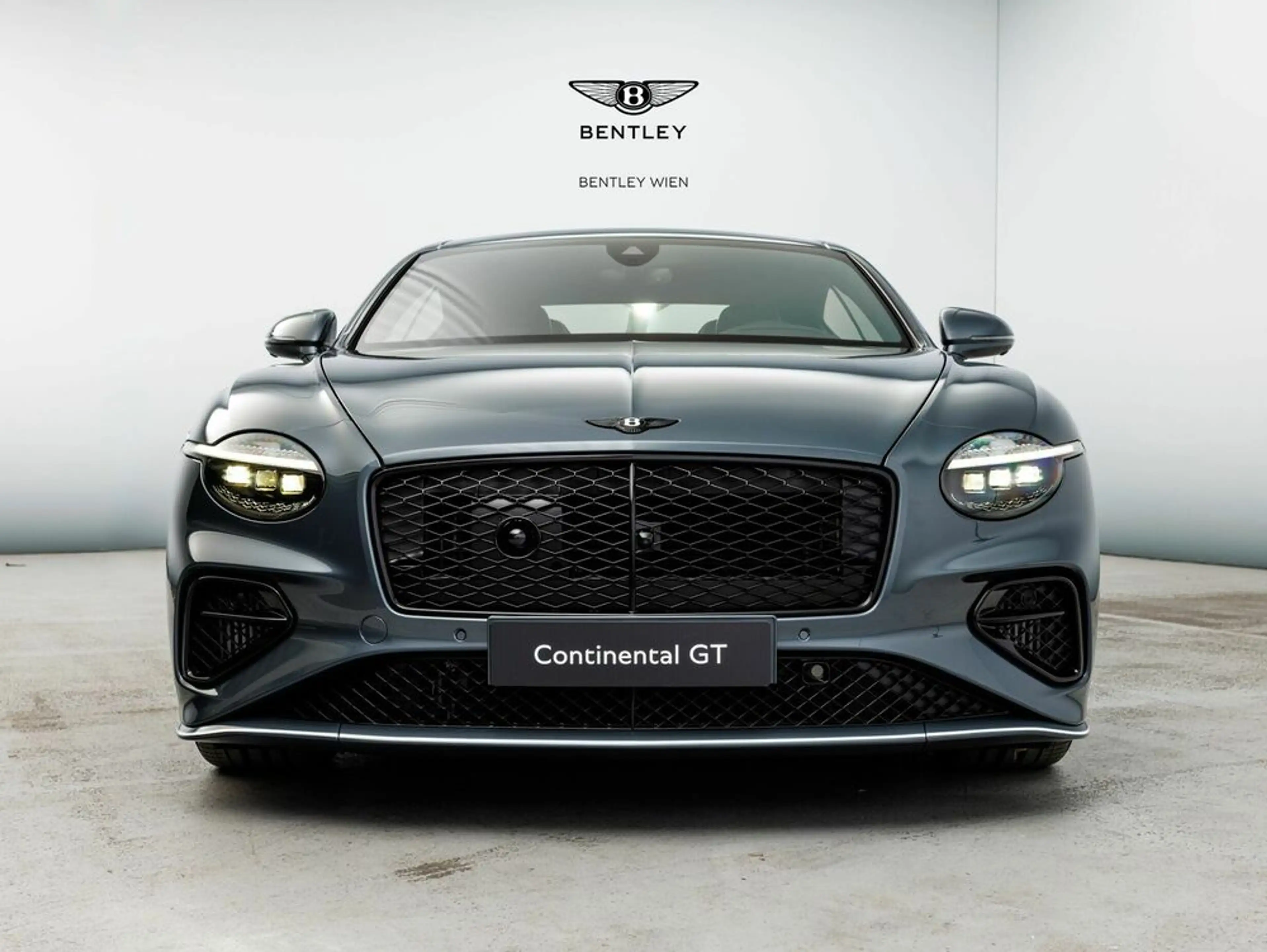 Bentley Continental GT Speed V8 Hybrid — photo 4