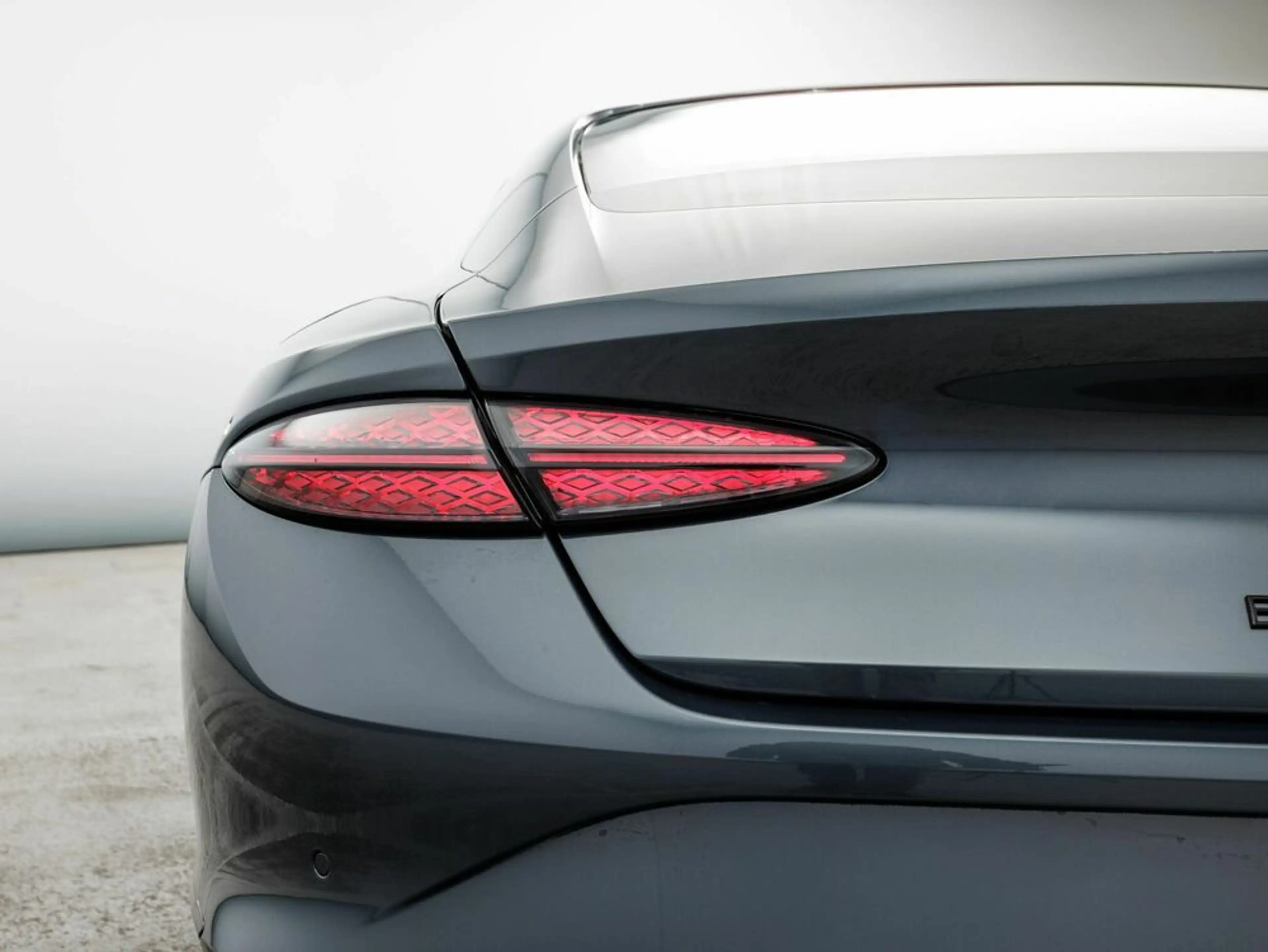 Bentley Continental GT Speed V8 Hybrid — photo 15