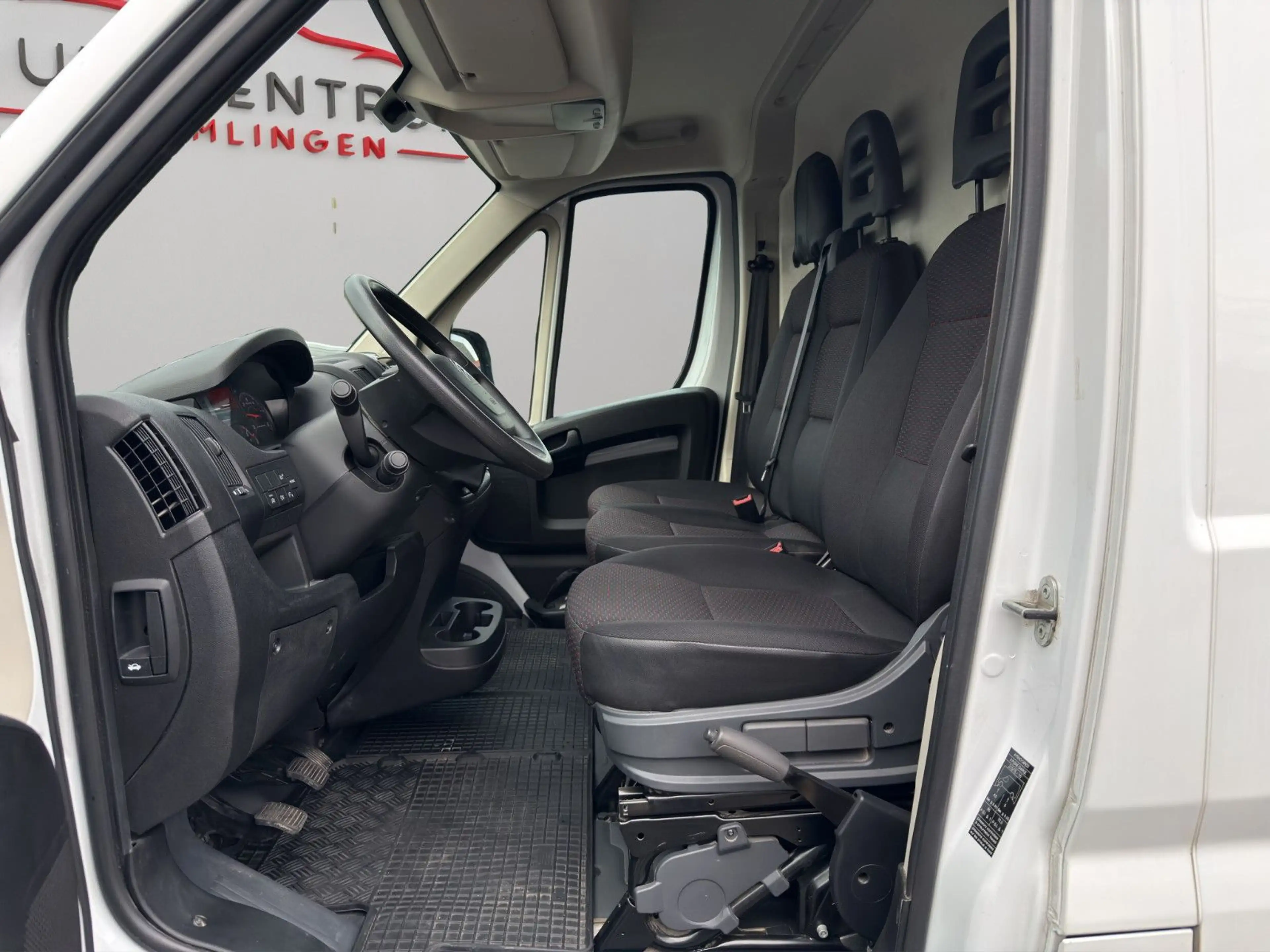 Citroen Jumper 35 L4H2 Control Heavy BlueHDi AHK KLIMA — photo 9