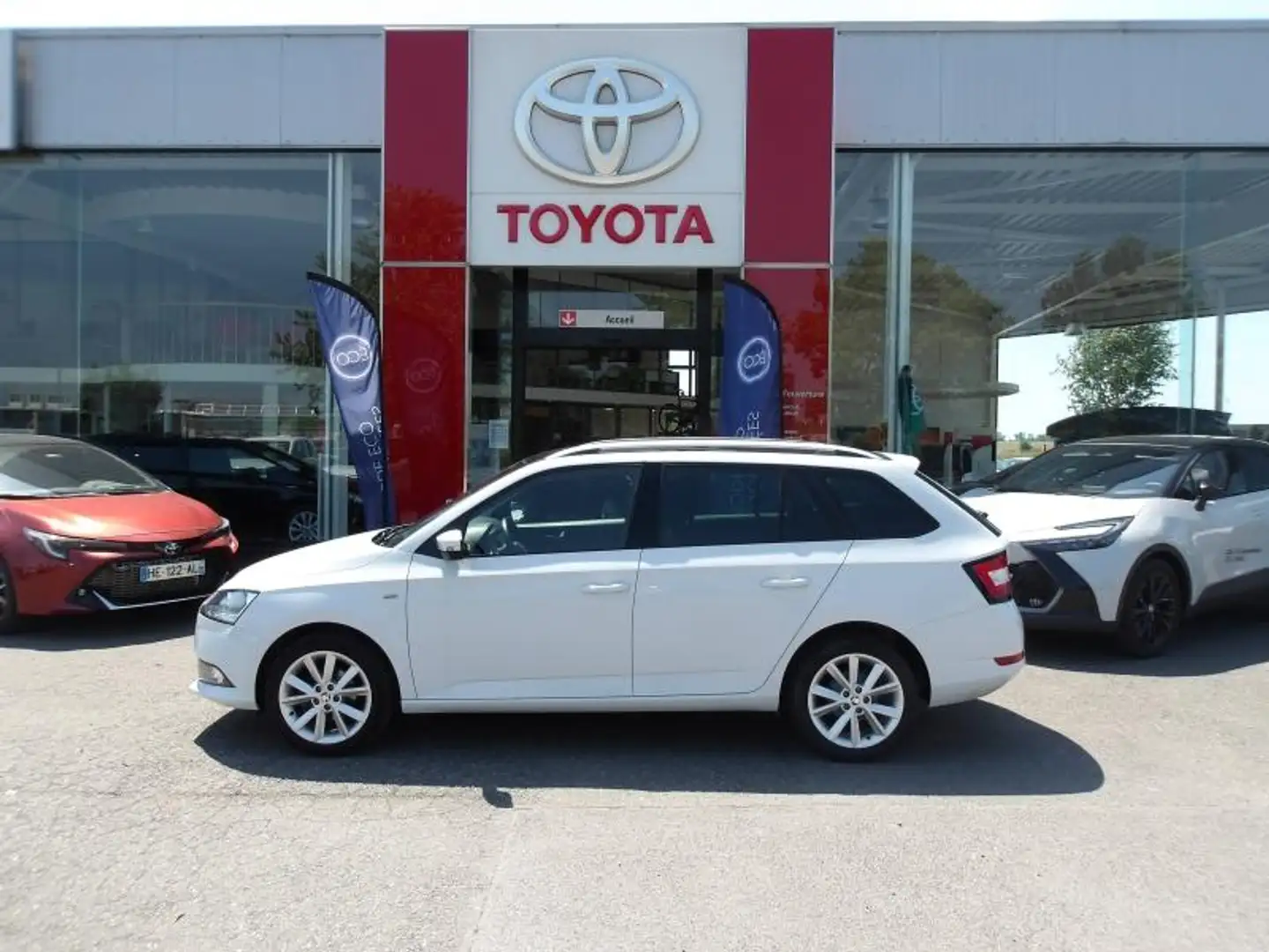 Skoda Fabia 1.0 MPI 75ch Clever Blanc - 1