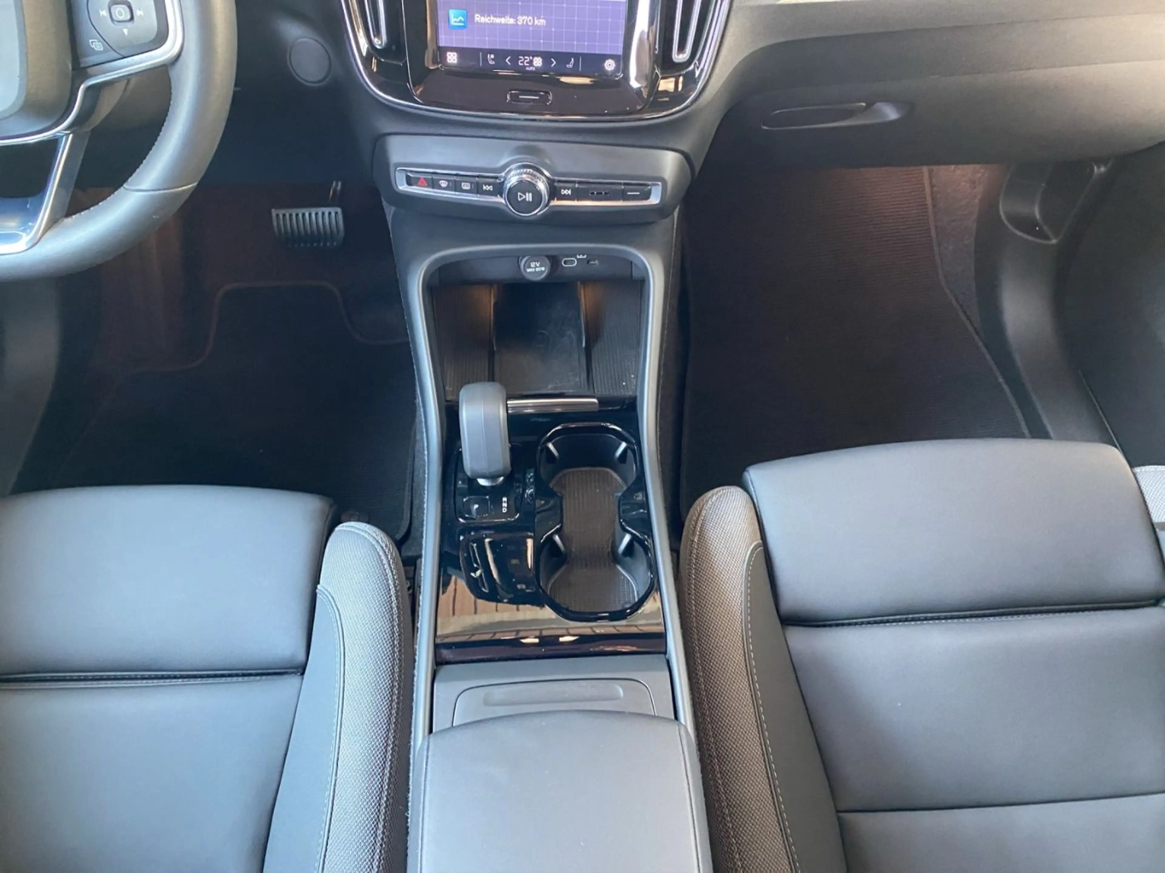Volvo C40 Twin Plus Recharge Pure Electric DAB*LED*Navi — photo 9