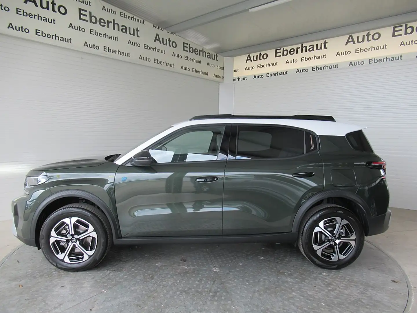 Citroen C3 Aircross e-C3 Aircross 113 44kWh Max *LED *Navi *R-Kamer... Grün - 2