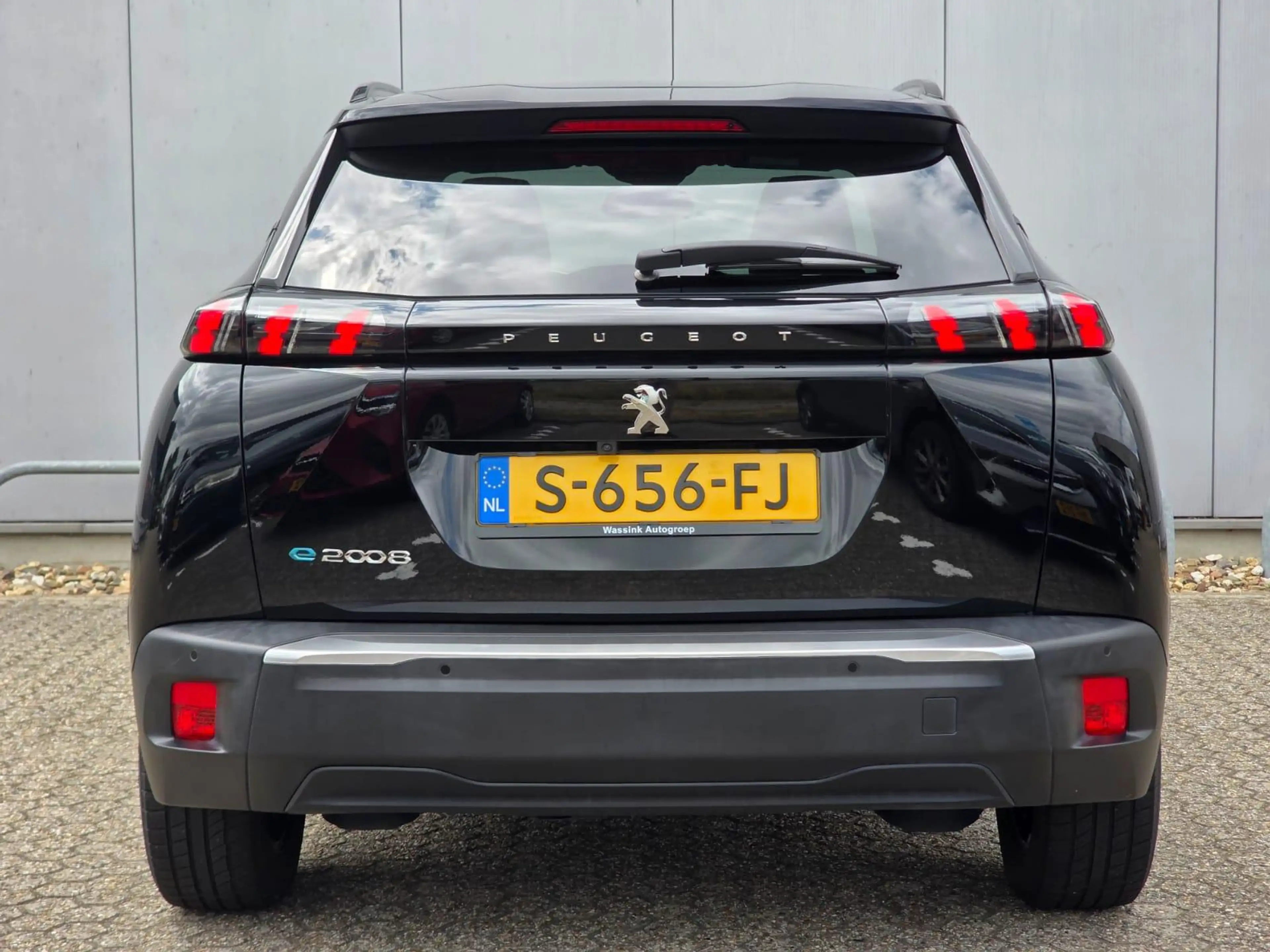 Peugeot e-2008 EV Allure Pack 50 kWh Navigatie | Parkeercamera | — photo 5