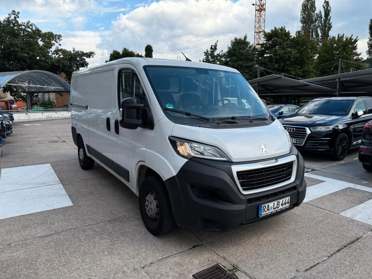 Peugeot Boxer Kasten 333 L2H1 BlueHDi 140 Stop&Start Blanc - 1
