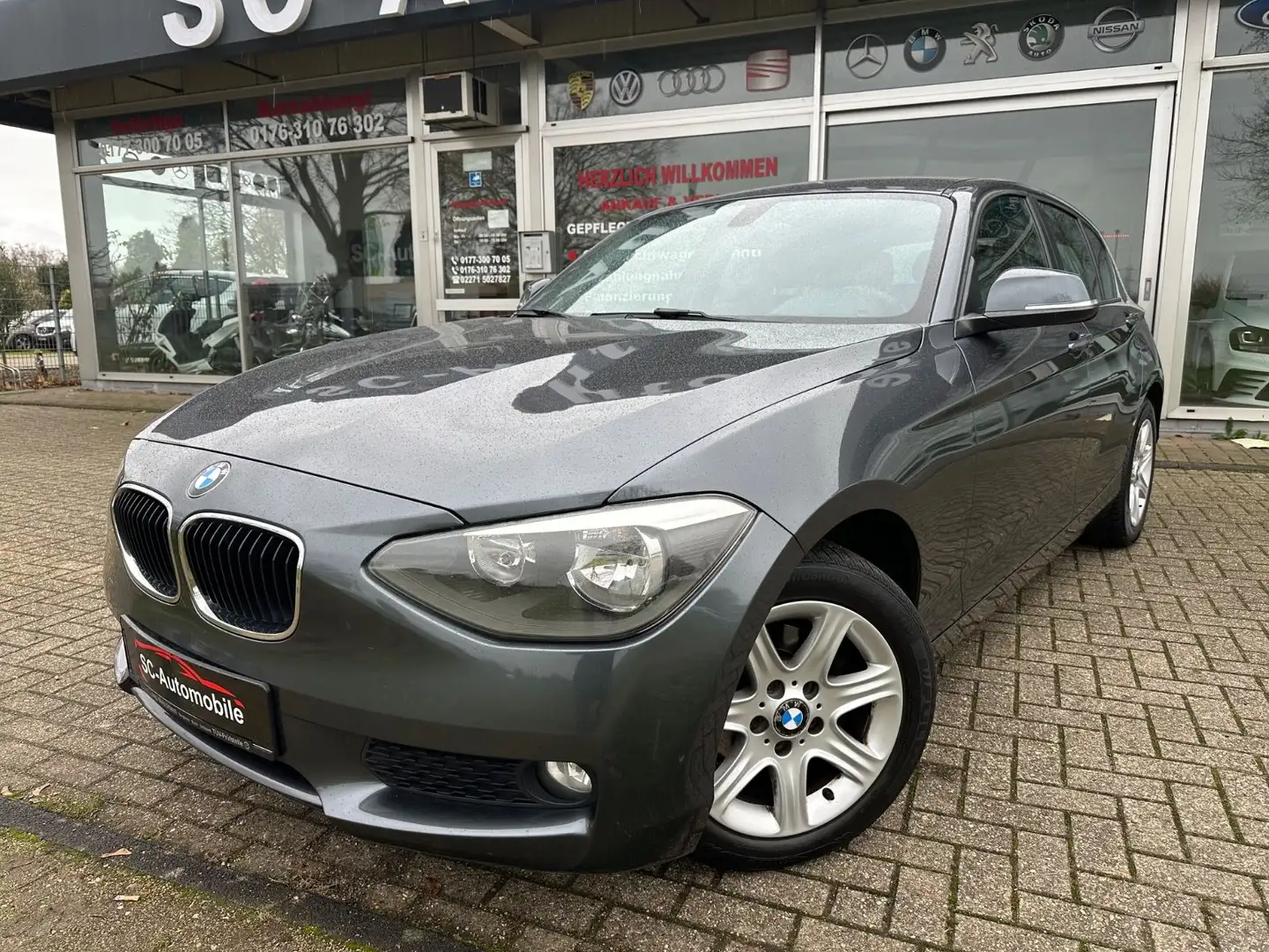 BMW 116 1 Limousine 5-trg. 116 i Gris - 1