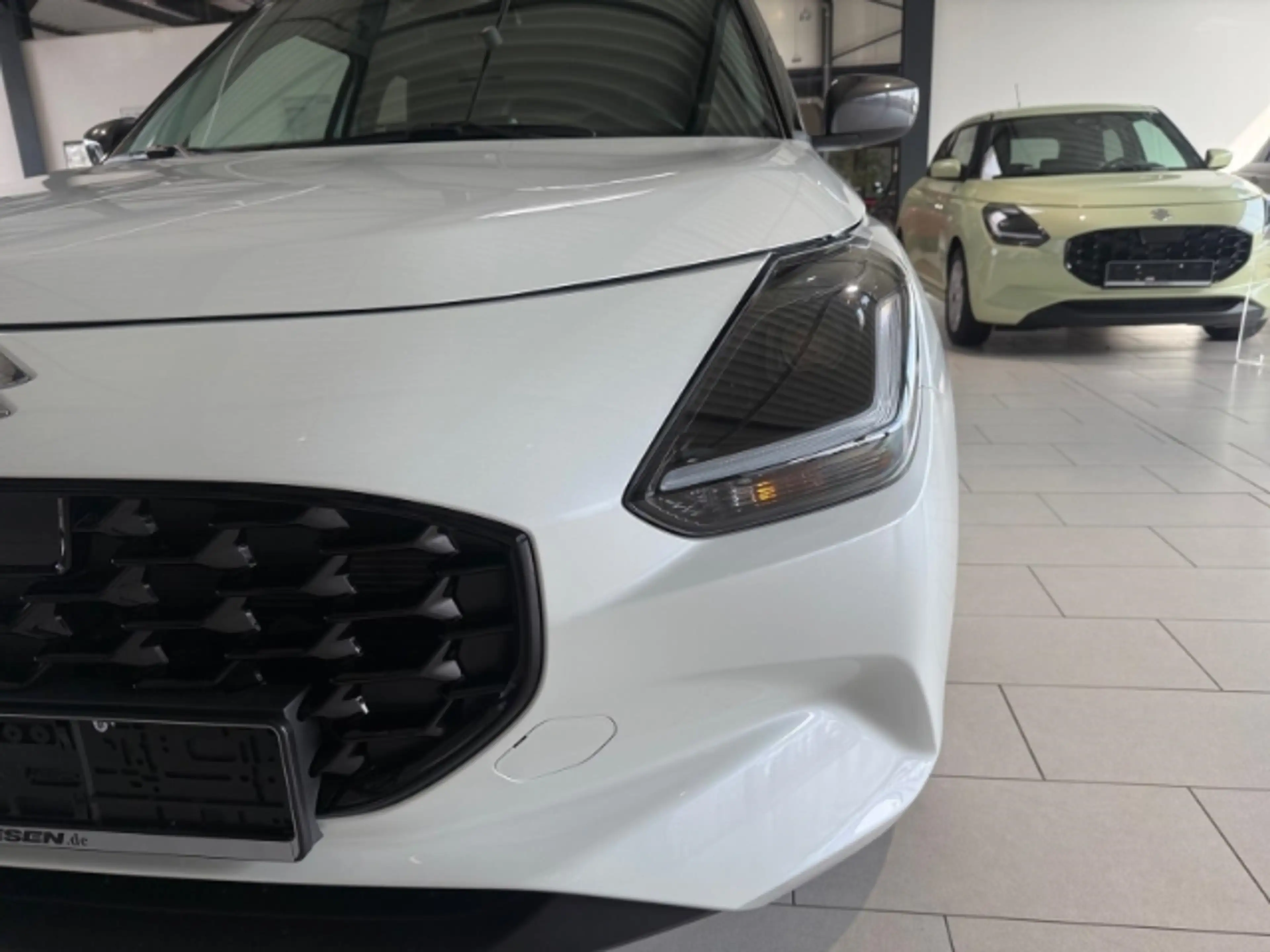 Suzuki Swift 1.2 CVT Hybrid Comfort Dualjet AUT, Apple CarPlay — photo 6