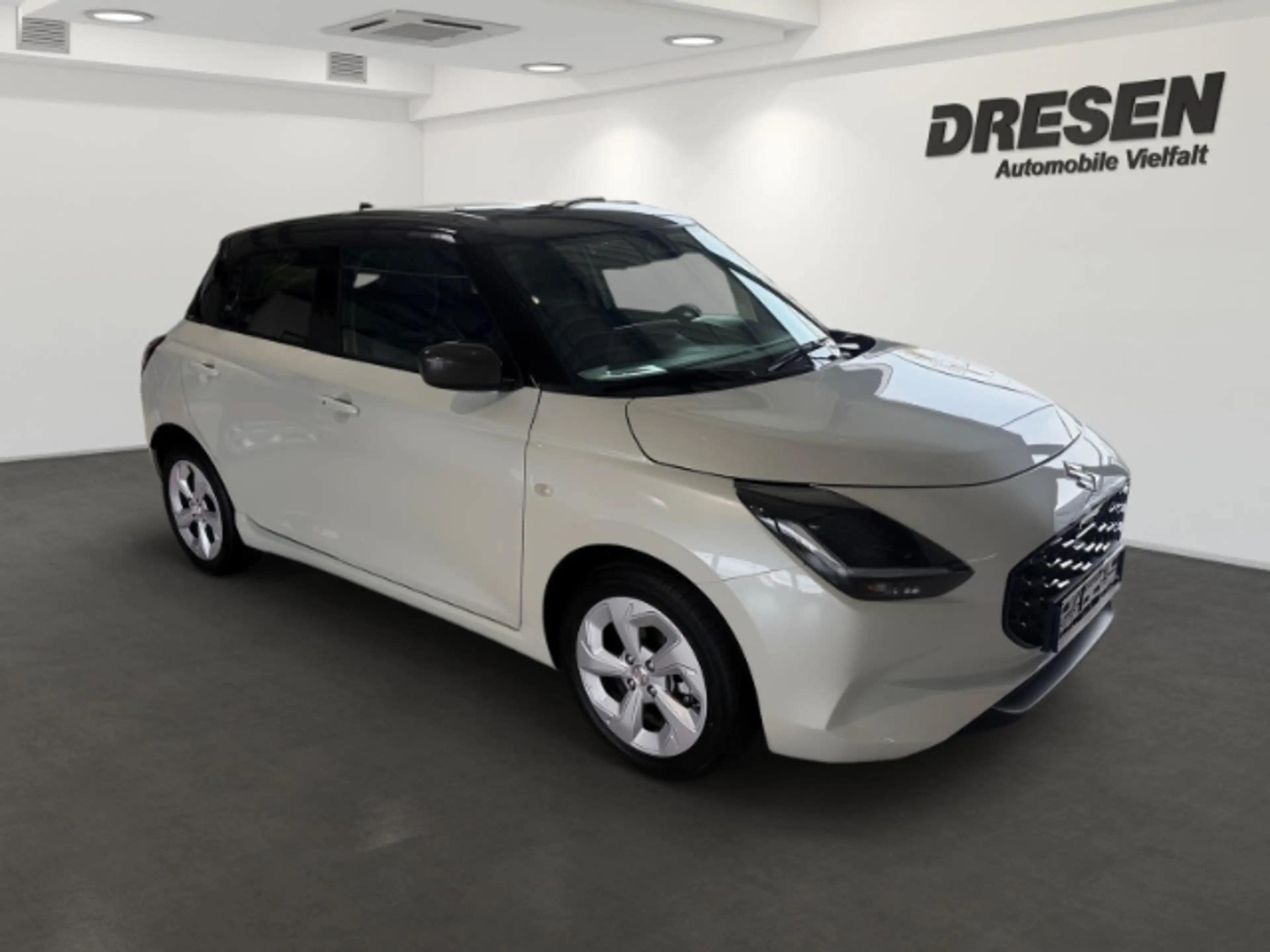 Suzuki Swift 1.2 CVT Hybrid Comfort Dualjet AUT, Apple CarPlay — photo 3