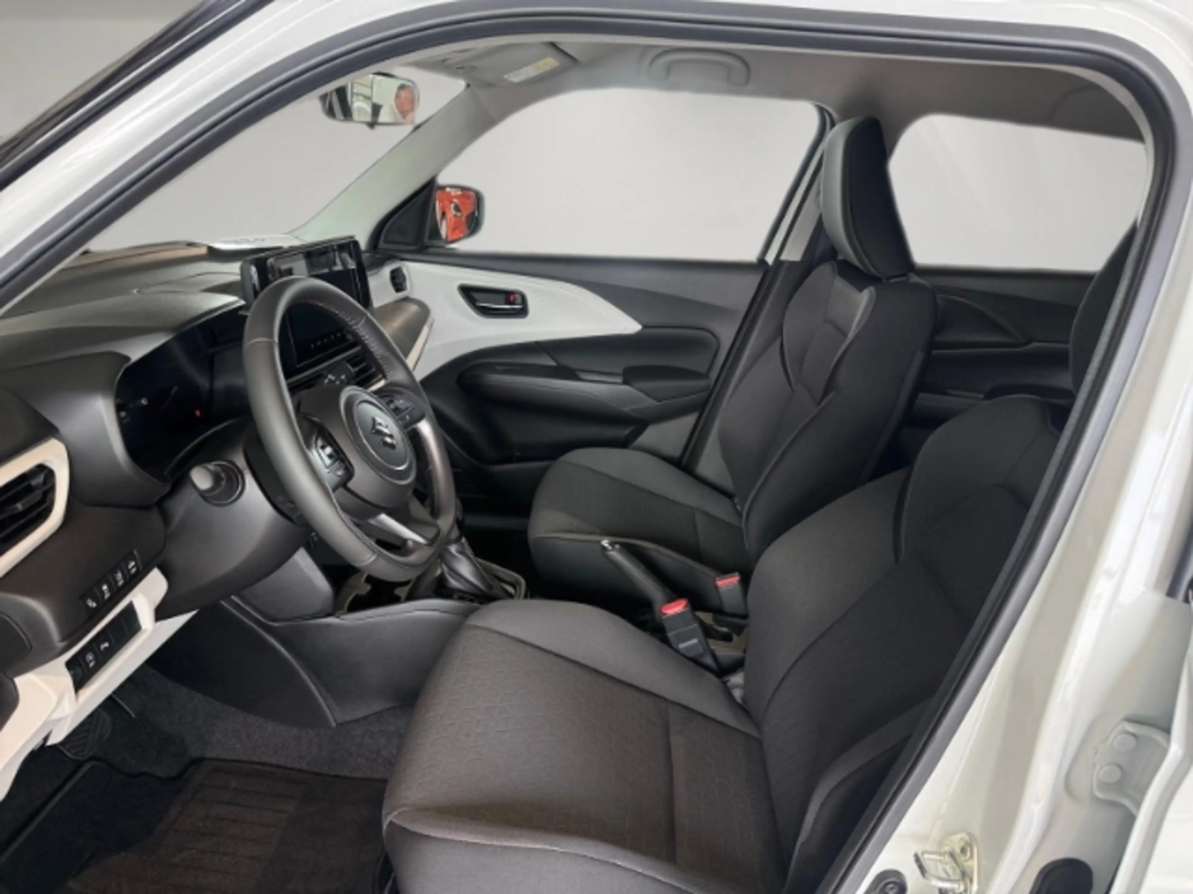 Suzuki Swift 1.2 CVT Hybrid Comfort Dualjet AUT, Apple CarPlay — photo 8