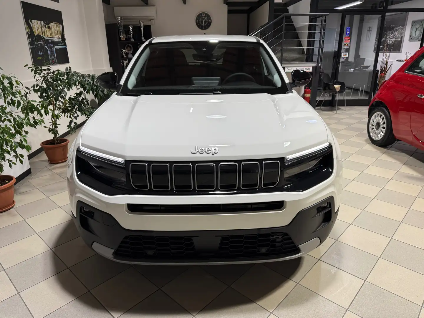 Jeep Avenger 1.2 101cav SUMMIT PACK INFOTAIMENT PRONTA CONSEGNA Bianco - 2