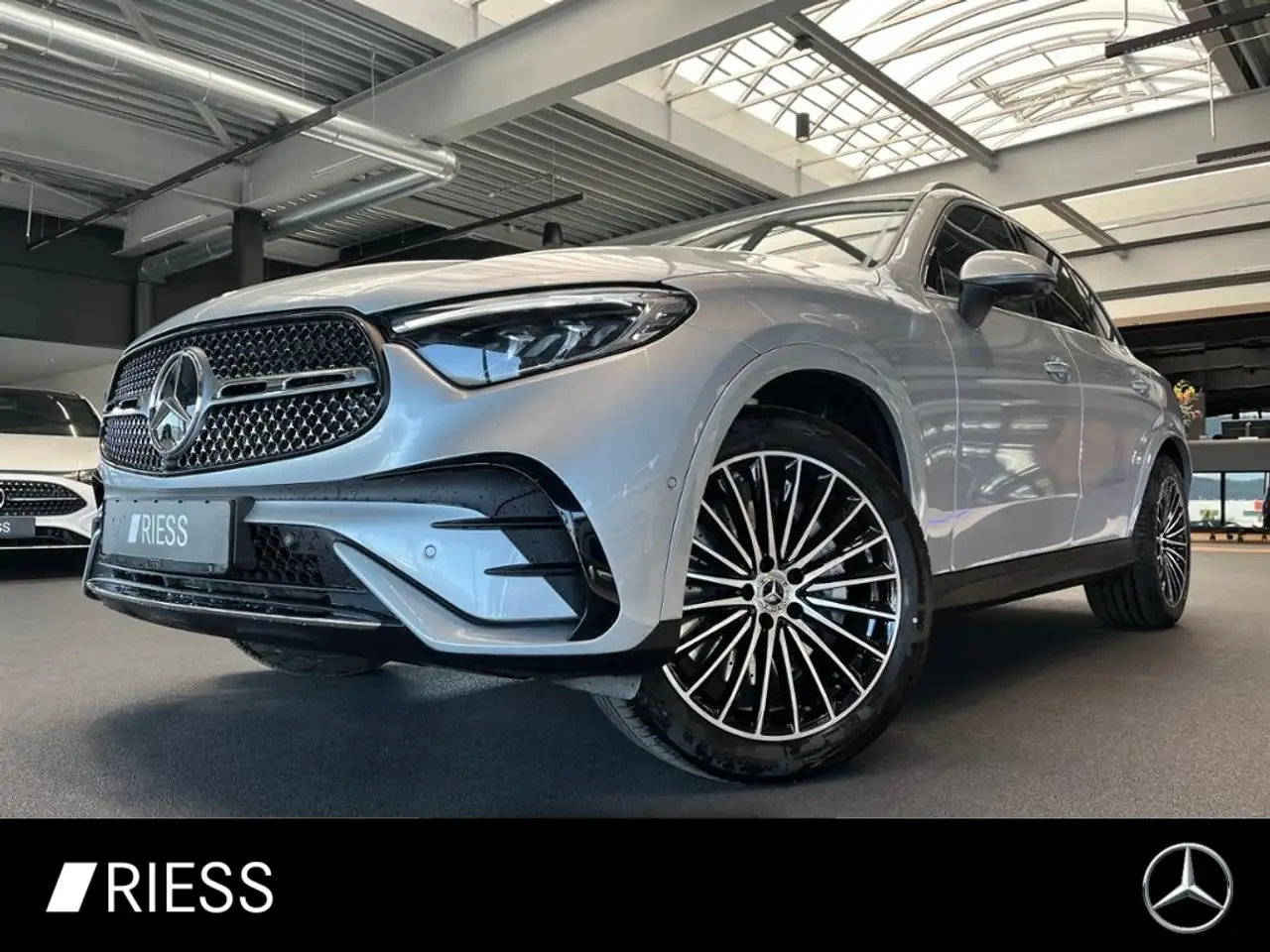 Mercedes-Benz GLC 2026