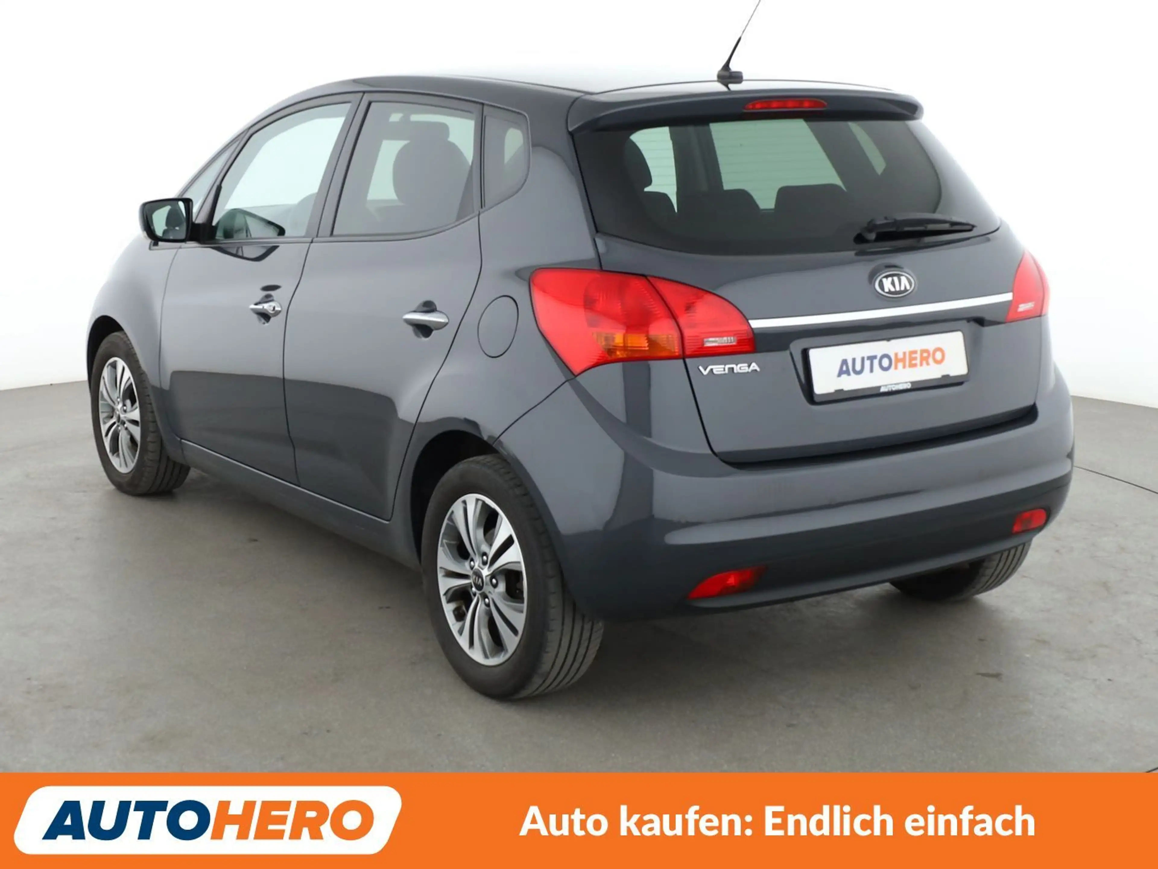 Kia Venga 1.6 Dream Team *PDC*SHZ*ALU* — photo 4
