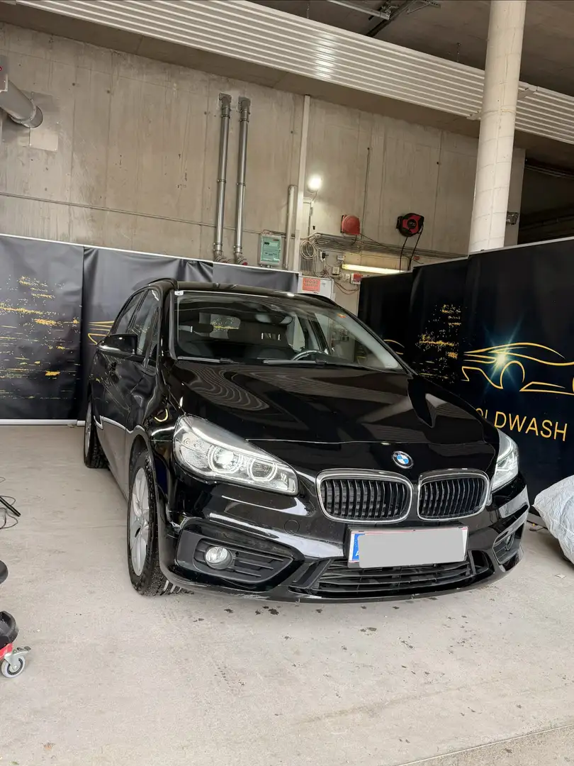 BMW 218 218d Active Tourer Aut. - 1