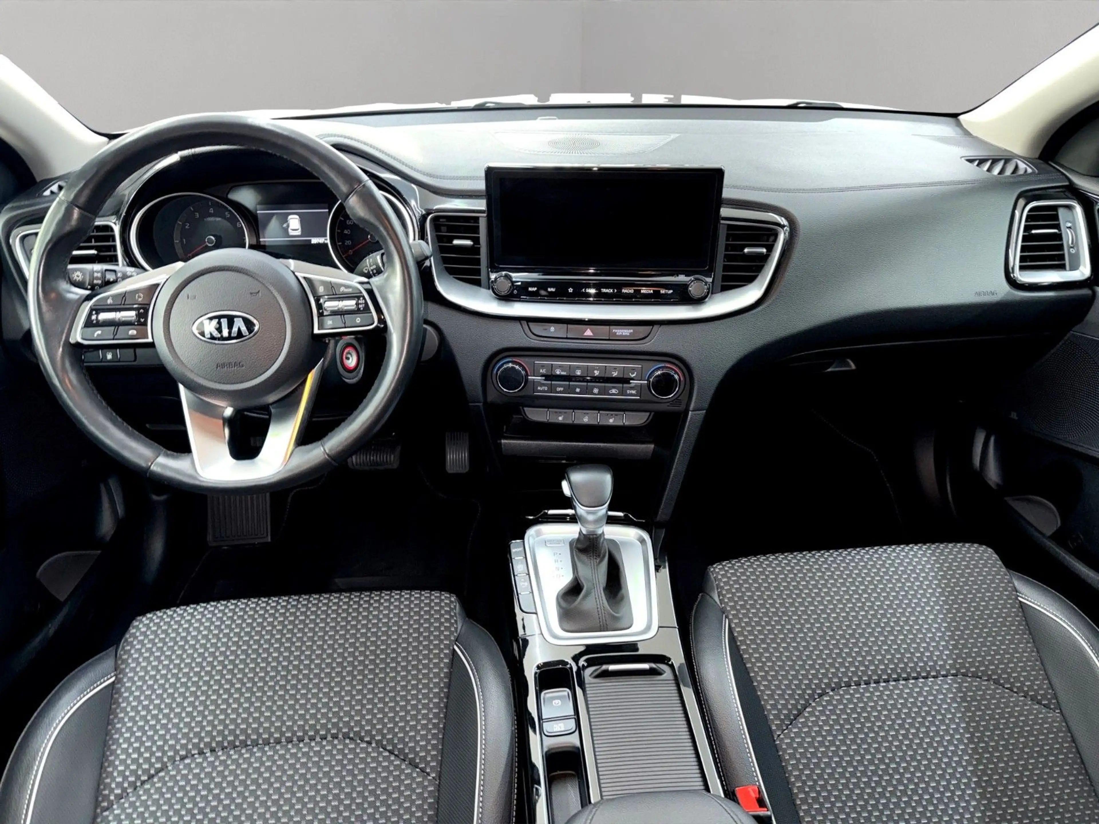 Kia XCeed JBL Sound Edition*Autom*Navi*LED-SW*18" LM — photo 11
