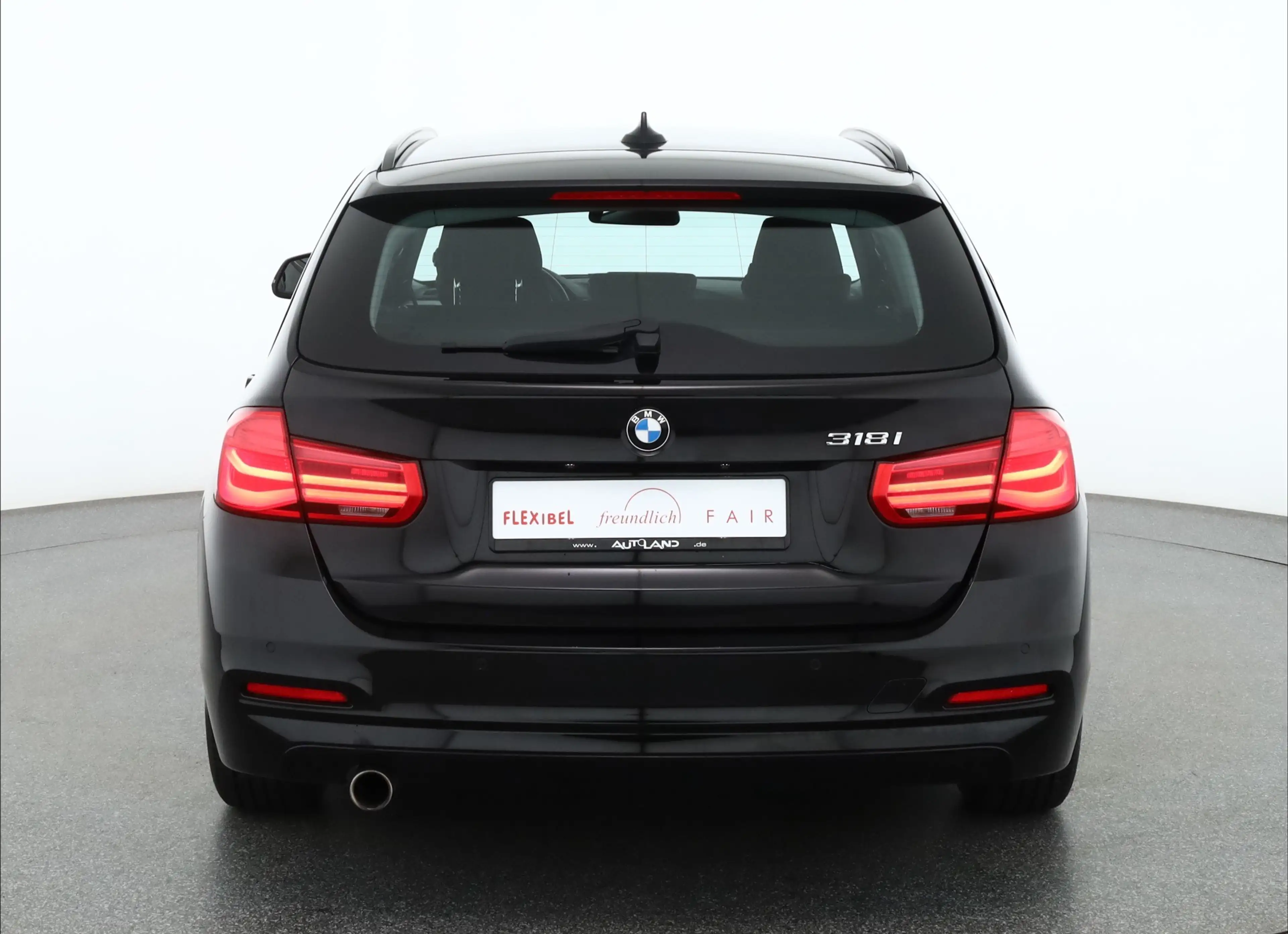 BMW 318 318i Touring Aut. Advantage LED Navi Tempomat — photo 4