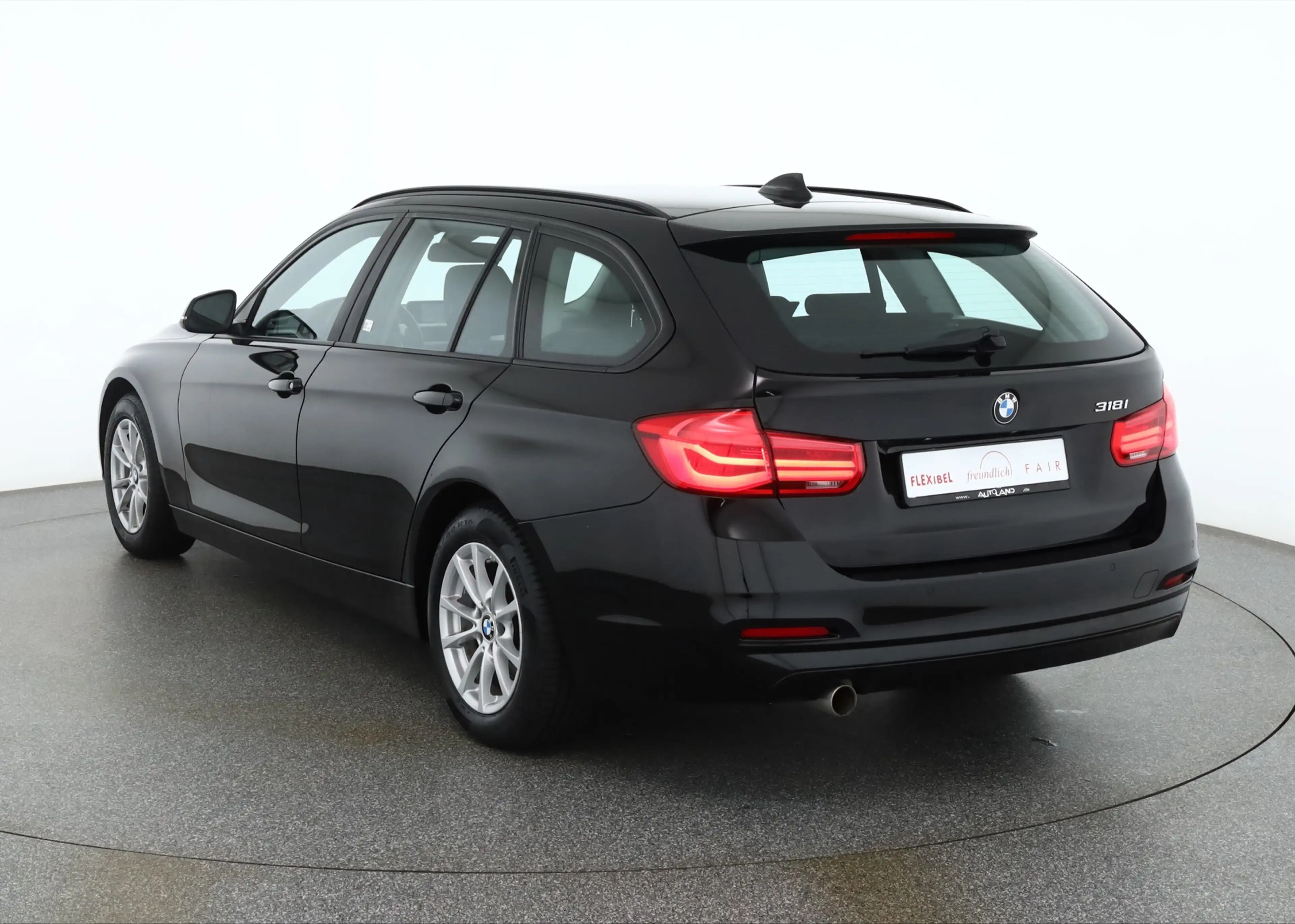 BMW 318 318i Touring Aut. Advantage LED Navi Tempomat — photo 3