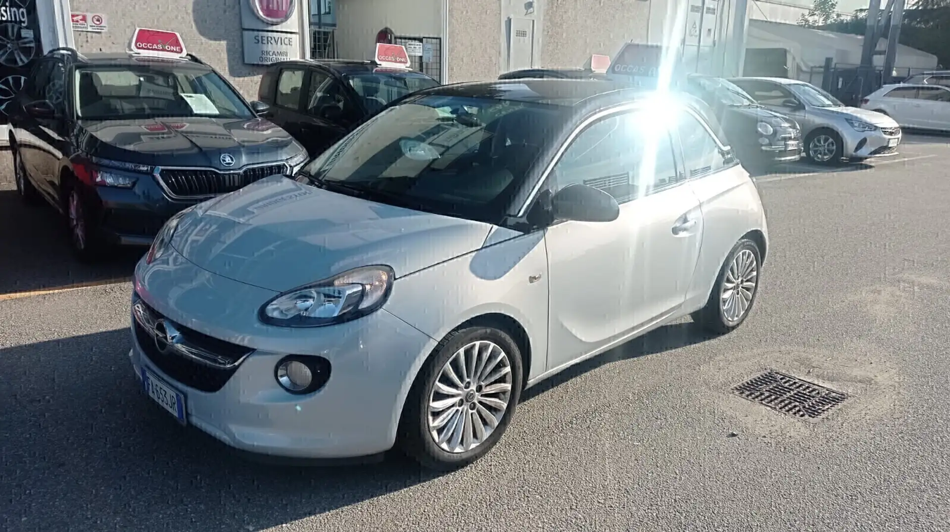 Opel Adam 1.2 70 CV Gris - 1