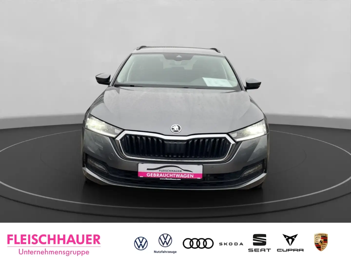 Skoda Octavia Combi iV Clever RFK SHZ v+h Paket Reise Columbus V Grau - 2
